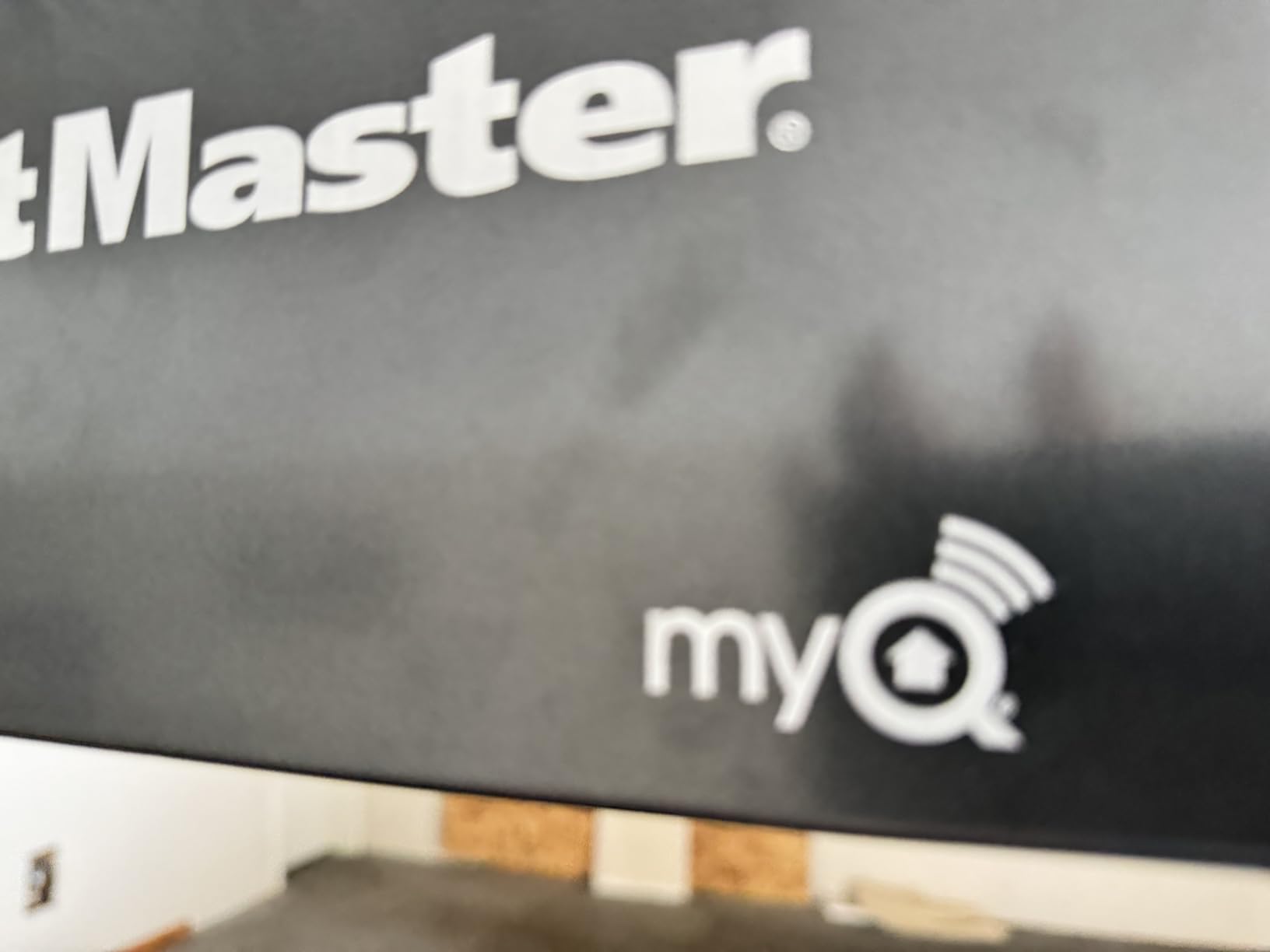 Liftmaster myQ Smart Garage Control - Wireless Garage Hub and Sensor with WiFi & Bluetooth - Smartphone Controlled, 821LMC-S, White Customer Review Liftmaster myQ Smart Garage Control - Wireless Garage Hub and Sensor with WiFi & Bluetooth - Smartphone Controlled, 821LMC-S, White - Customer Photo 2