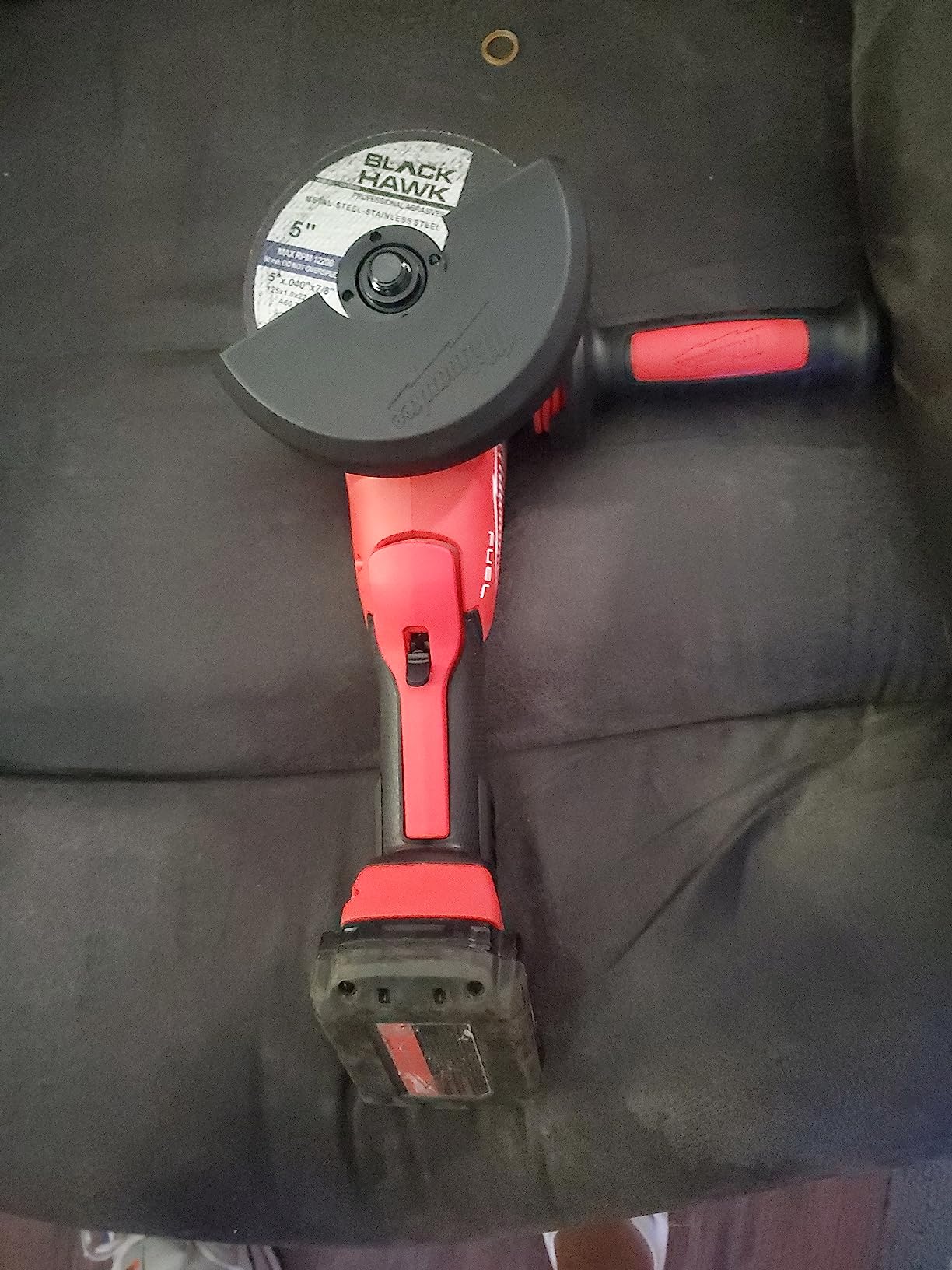 2880-20 M18 FUEL Brushless Lithium-Ion 4-1/2 in. / 5 in. Cordless Small Angle Grinder with No-Lock Paddle Switch (Tool Only) customer photo 2