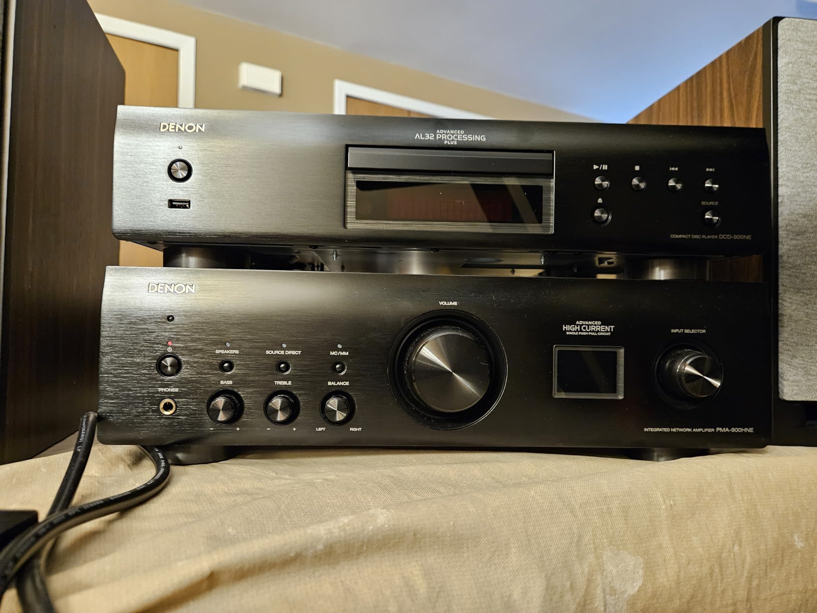 Denon PMA-900HNE Integrated Stereo Amplifier 85Wx2, Advanced High Current Circuit, Built-in HEOS, Bluetooth & AirPlay 2, Amazon Alexa, MC/MM Phono Equalizer, Hi-Res Certified, Home Amplifier Customer Review Denon PMA-900HNE Integrated Stereo Amplifier 85Wx2, Advanced High Current Circuit, Built-in HEOS, Bluetooth & AirPlay 2, Amazon Alexa, MC/MM Phono Equalizer, Hi-Res Certified, Home Amplifier - Customer Photo 1