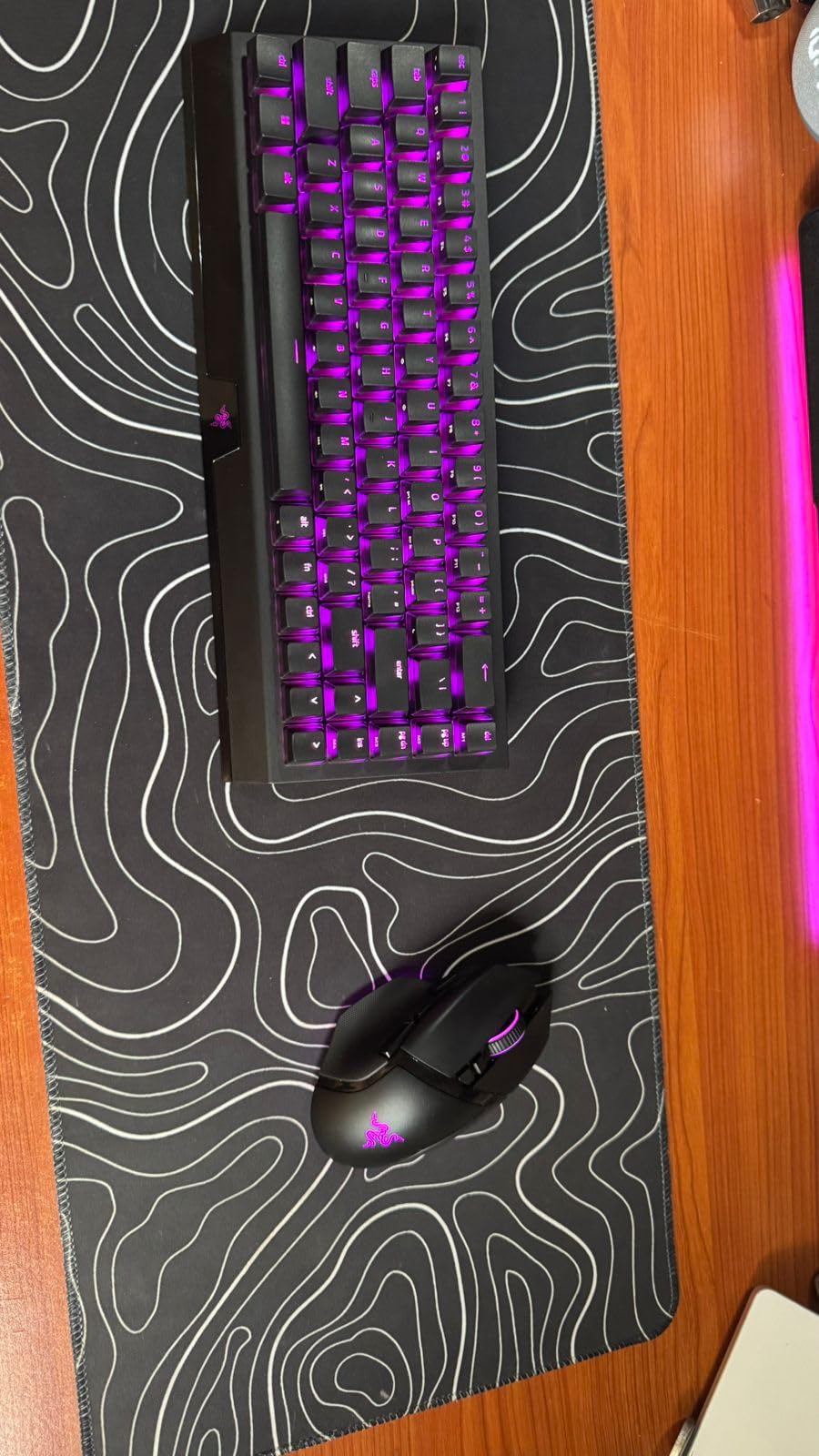 Razer Basilisk V3 Pro Wireless Gaming Mouse: HyperScroll Tilt Wheel - 30K DPI Optical Sensor - Gen-3 Optical Switches - 13-Zone Chroma RGB - 13 Programmable Controls - 3 Connection Modes - Black customer photo 1