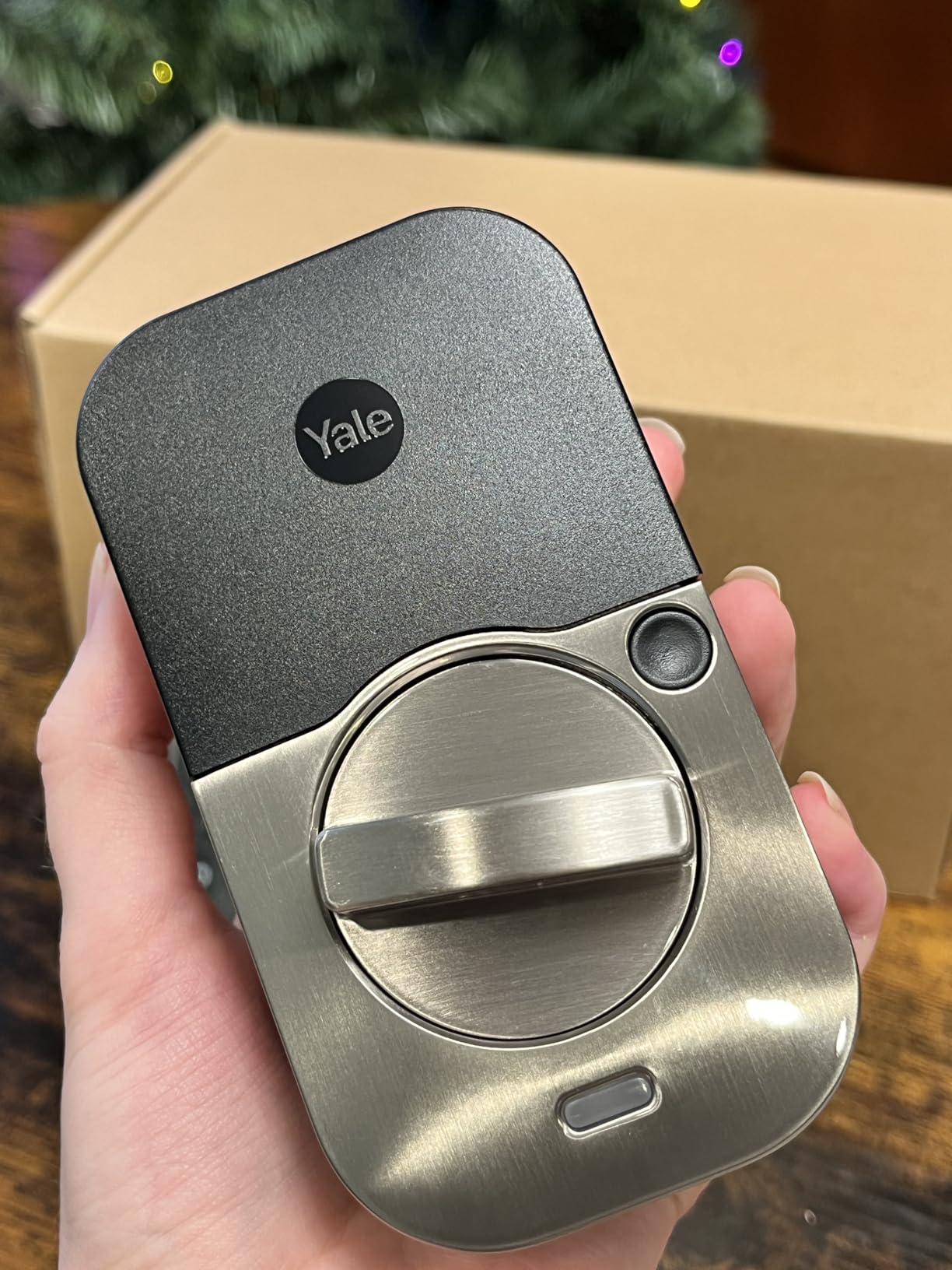 Yale Security Assure Lock 2 Deadbolt, Black Suede Keyed Smart Entry Door Lock with Wi-Fi Connected Keypad for Code Entry and Remote Access, YRD410-WF1-BSP - Customer Photo 1