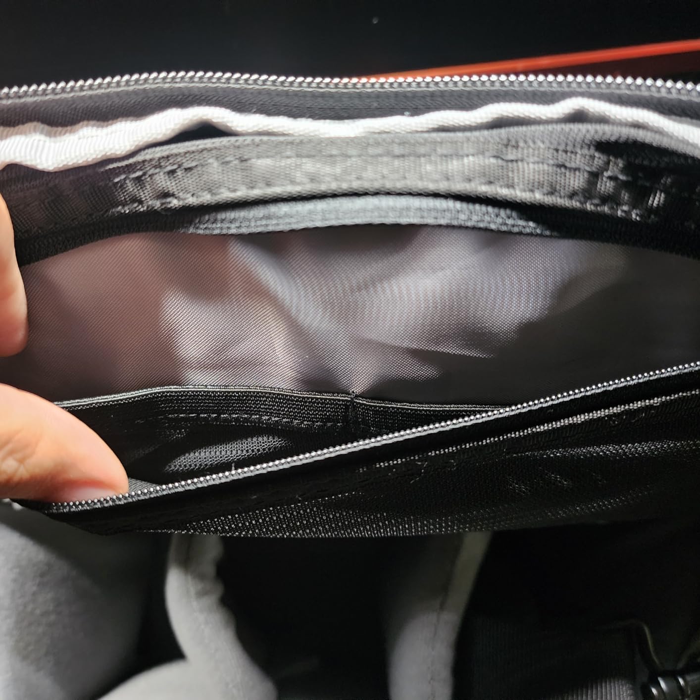 BAGSMART Small Camera Bag for Photographers, Compact Camera Shoulder Bags for DSLR/SLR/Mirrorless Cameras, Waterproof Crossbody Camera Case with Tripod Holder, Grey Customer Review BAGSMART Small Camera Bag for Photographers, Compact Camera Shoulder Bags for DSLR/SLR/Mirrorless Cameras, Waterproof Crossbody Camera Case with Tripod Holder, Grey - Customer Photo 2