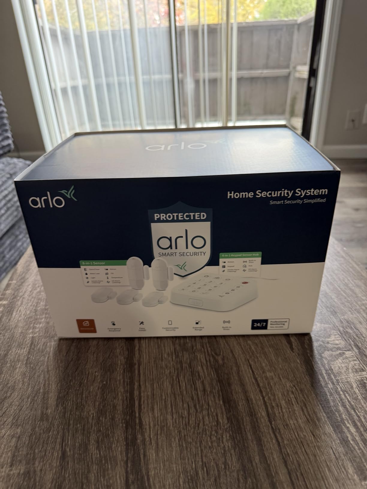 Arlo Home Security System - Alarm System with Wired Keypad Sensor Hub, 5 8-in-1 Sensors & Yard Sign - No Contract Required - DIY Installation - White, SS1501 - Customer Photo 1