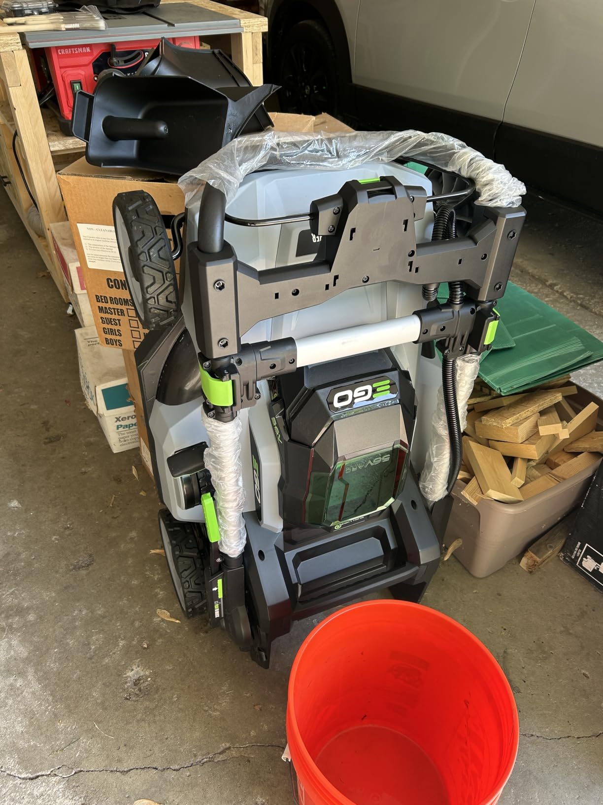 EGO POWER+ Electric Lawn Mower, Cordless, Includes 56V 6.0Ah Battery And 320W Charger - LM2114 Customer Review EGO POWER+ Electric Lawn Mower, Cordless, Includes 56V 6.0Ah Battery And 320W Charger - LM2114 - Customer Photo 2