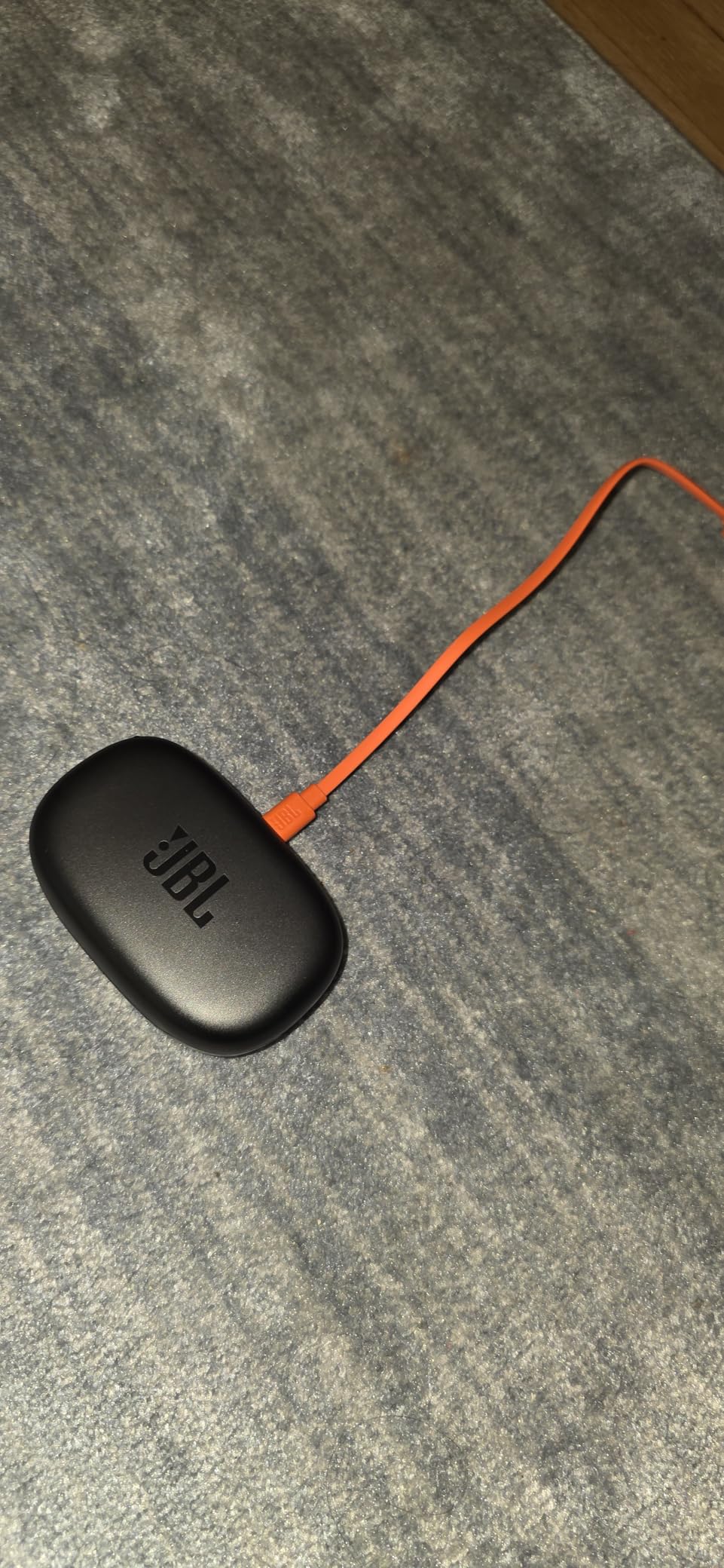 JBL Endurance Peak 3 - Dust and Water Proof (IP68) True Wireless Active Earbuds, JBL Pure Bass Sound, Up to 50 Total Hours of Playback with Speed Charge, Ambient Aware & Talk Thru (Black) Customer Review JBL Endurance Peak 3 - Dust and Water Proof (IP68) True Wireless Active Earbuds, JBL Pure Bass Sound, Up to 50 Total Hours of Playback with Speed Charge, Ambient Aware & Talk Thru (Black) - Customer Photo 4