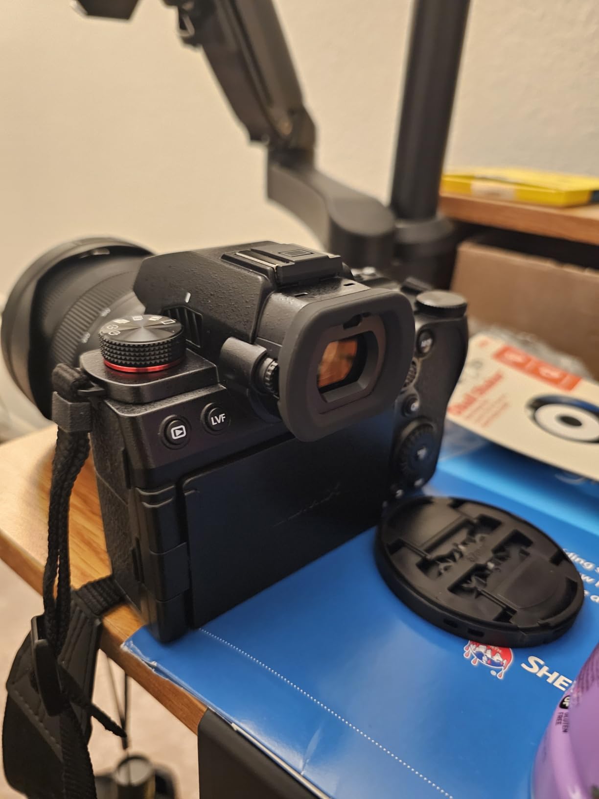 Panasonic LUMIX S5II Mirrorless Camera, 24.2MP Full Frame with Phase Hybrid AF, New Active I.S. Technology, Unlimited 4:2:2 10-bit Recording with 20-60mm F3.5-5.6 L Mount Lens - DC-S5M2KK Black Customer Review Panasonic LUMIX S5II Mirrorless Camera, 24.2MP Full Frame with Phase Hybrid AF, New Active I.S. Technology, Unlimited 4:2:2 10-bit Recording with 20-60mm F3.5-5.6 L Mount Lens - DC-S5M2KK Black - Customer Photo 1