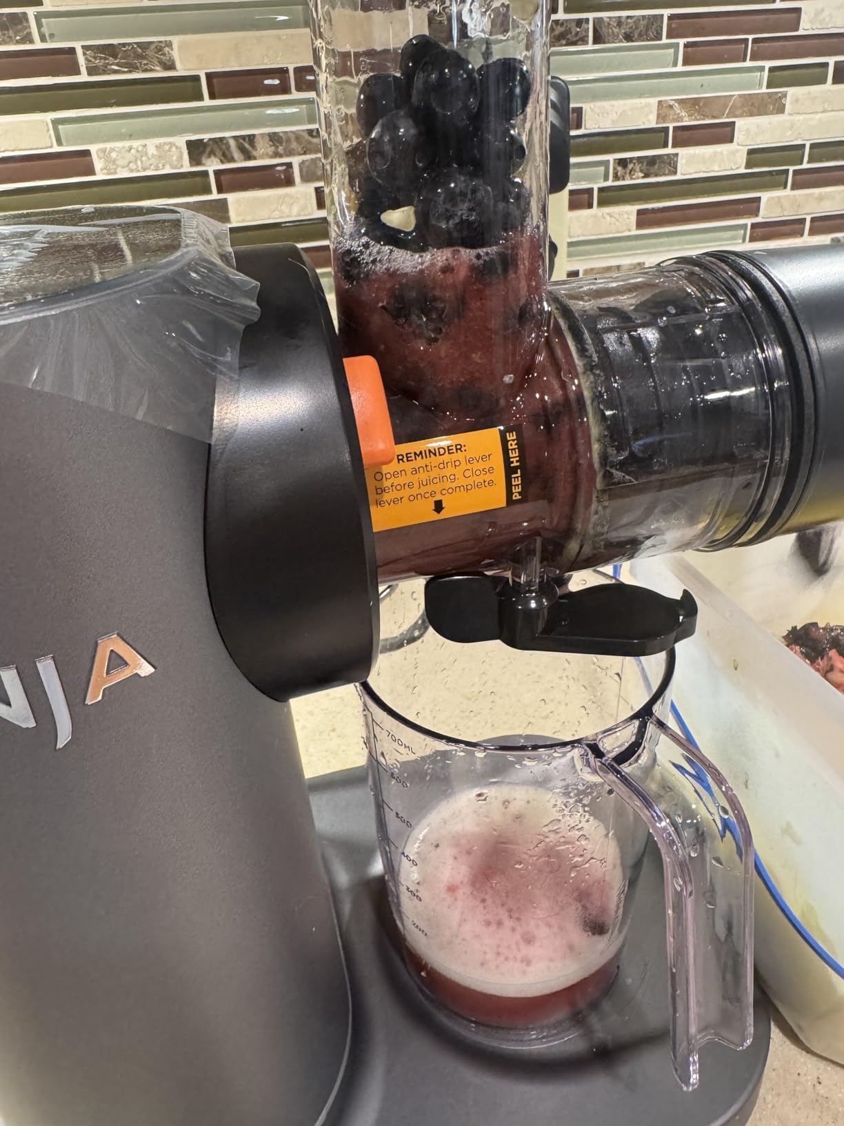 Ninja NeverClog Cold Press Juicer, Powerful Slow Juicer with Total Pulp Control, Countertop, Electric, 2 Pulp Functions, Dishwasher Safe, 2nd Generation, Charcoal, JC151 Customer Review Ninja NeverClog Cold Press Juicer, Powerful Slow Juicer with Total Pulp Control, Countertop, Electric, 2 Pulp Functions, Dishwasher Safe, 2nd Generation, Charcoal, JC151 - Customer Photo 1
