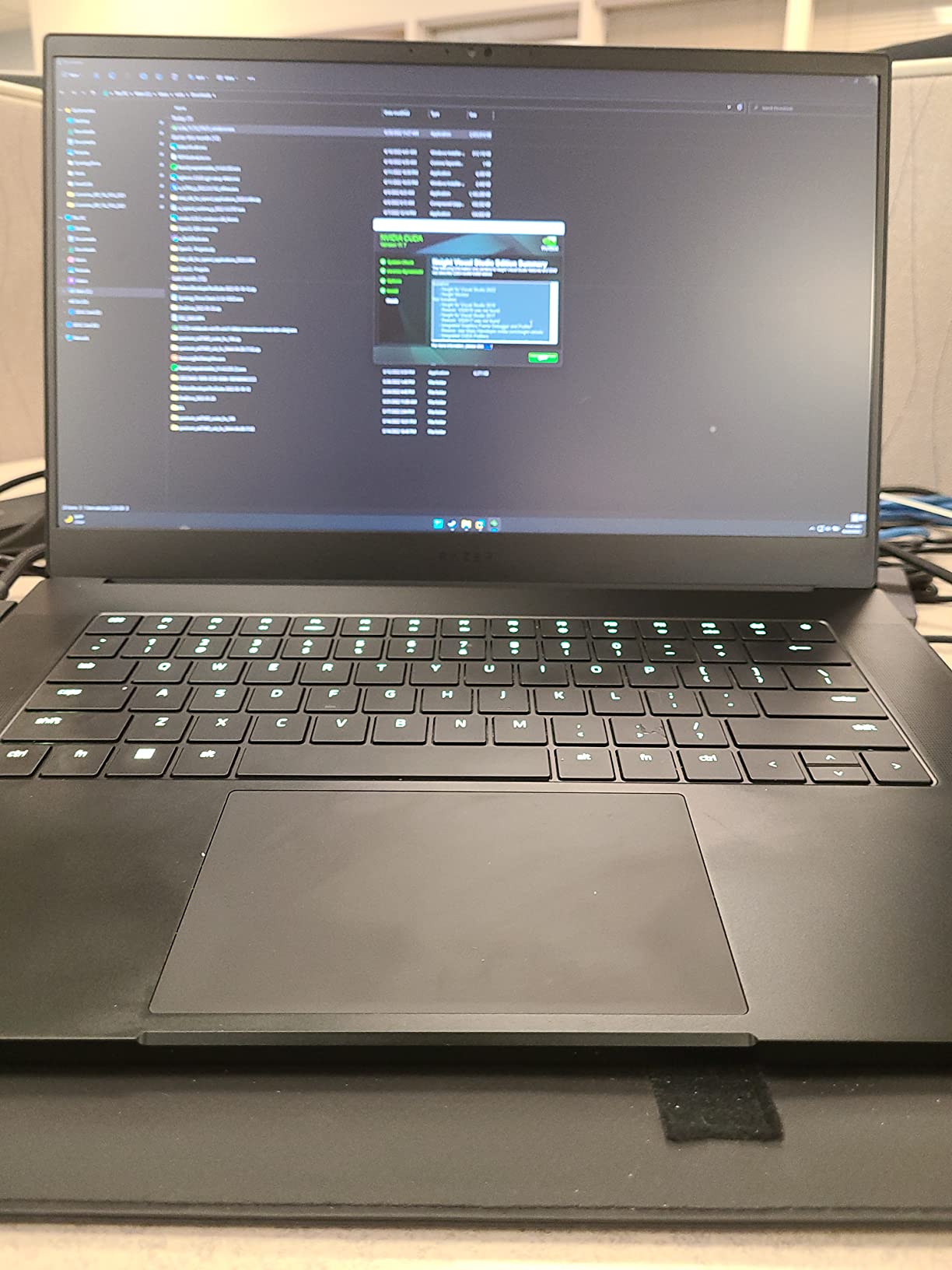 Razer Blade 15 Gaming Laptop: NVIDIA GeForce RTX 4070-13th Gen Intel 14-Core i7 CPU - 15.6