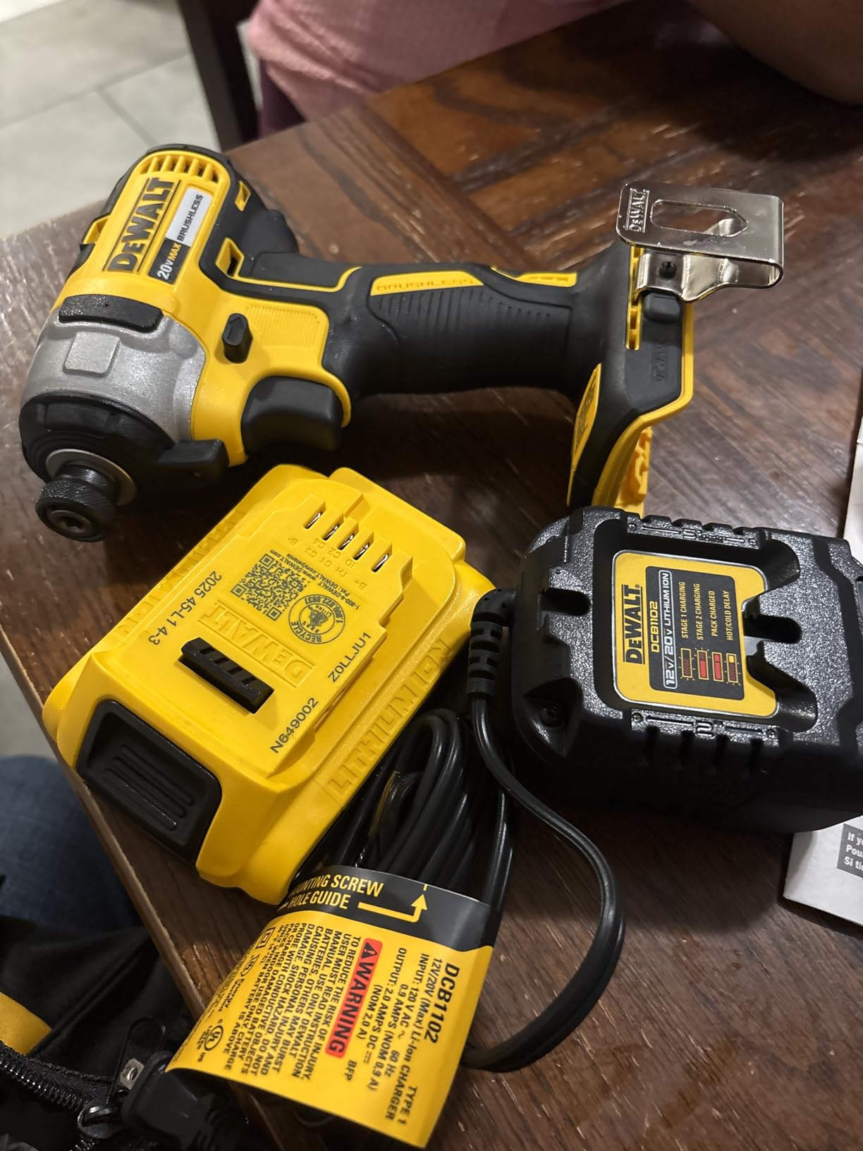 DEWALT 20V MAX Impact Driver, 1/4 Inch, Battery and Charger Included (DCF787D1) customer photo 2