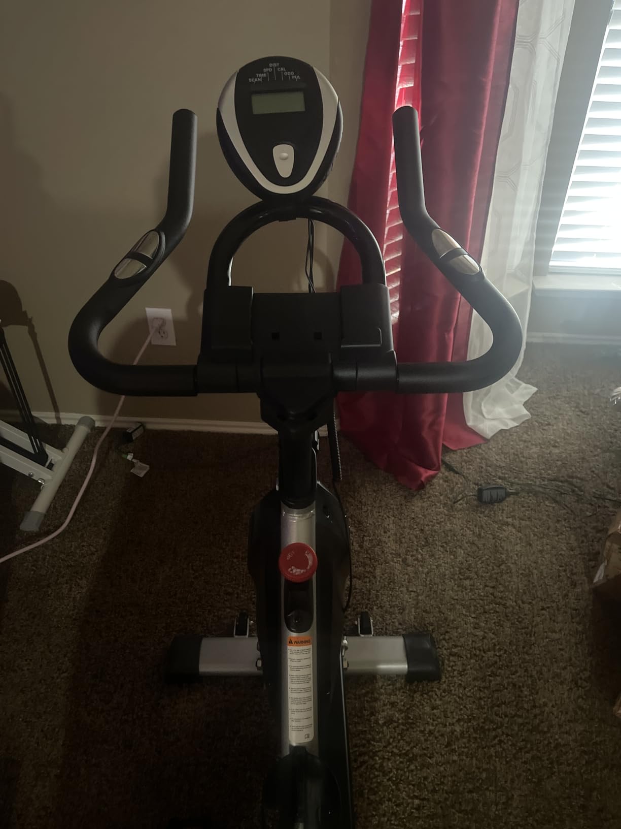 YOSUDA Exercise Bike, Brake Pad Stationary Bike for Home with Exclusive App, Magnetic Indoor Cycling Bike with 300 lb Weight Capacity, Low Noise, Tablet Holder and Fitness Courses for Weight Loss Customer Review YOSUDA Exercise Bike, Brake Pad Stationary Bike for Home with Exclusive App, Magnetic Indoor Cycling Bike with 300 lb Weight Capacity, Low Noise, Tablet Holder and Fitness Courses for Weight Loss - Customer Photo 2