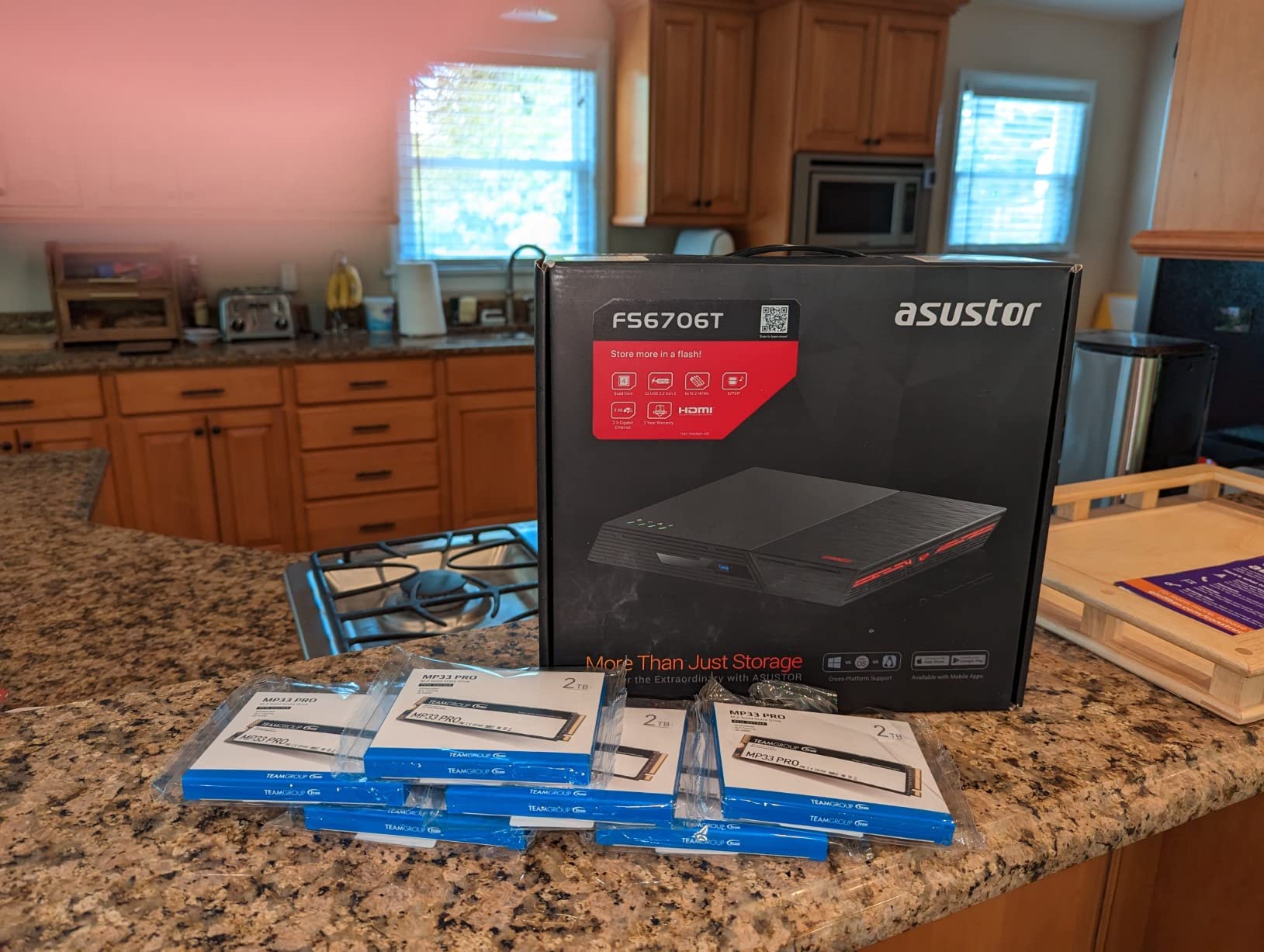 Asustor Flashstor 6 FS6706T - 6 Bay All-SSD NAS Storage, Quad Core 2.0GHz, Six M.2 SSD, Dual 2.5GbE, 4GB RAM DDR4, Network Attached Storage (Diskless) Customer Review Asustor Flashstor 6 FS6706T - 6 Bay All-SSD NAS Storage, Quad Core 2.0GHz, Six M.2 SSD, Dual 2.5GbE, 4GB RAM DDR4, Network Attached Storage (Diskless) - Customer Photo 2
