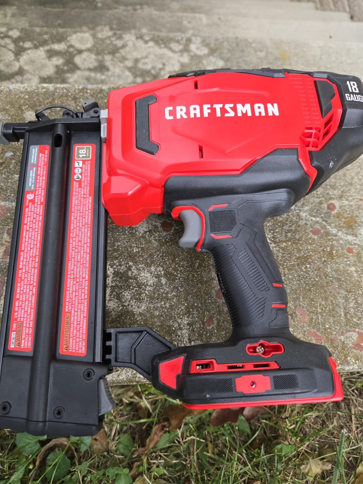 CRAFTSMAN V20 Brad Nailer, 18GA, Cordless, Bare Tool Only (CMCN618B) customer photo 2
