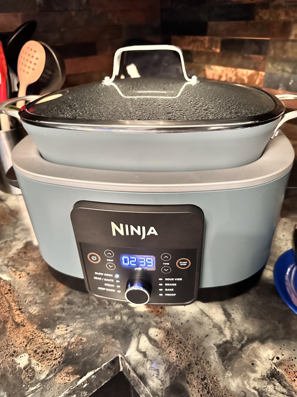 Ninja 12-in-1 PossibleCooker PLUS | 8.5-qt Multi-Cooker | Slow Cooker, Dutch Oven & More | Sous Vide & Proof | Nonstick | Oven Safe to 500°F | Black | MC1010 Customer Review Ninja 12-in-1 PossibleCooker PLUS | 8.5-qt Multi-Cooker | Slow Cooker, Dutch Oven & More | Sous Vide & Proof | Nonstick | Oven Safe to 500°F | Black | MC1010 - Customer Photo 1