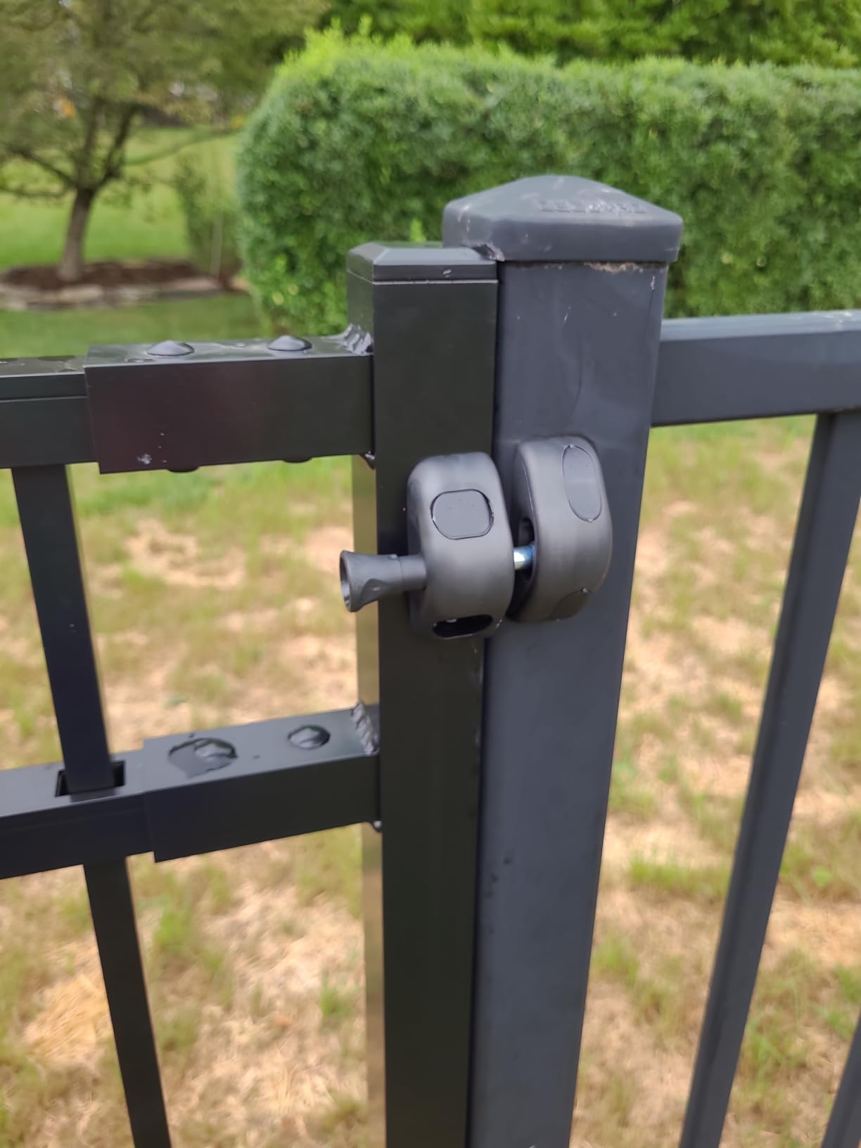 Weatherables Livingston Aluminum Fence Kit – DIY Kit for Backyard and Garden Fencing, Made with Durable Powder-Coated Aluminum That Combats Rust, Fading, and Corrosion (4' x 6' Fence Panel) Customer Review Weatherables Livingston Aluminum Fence Kit – DIY Kit for Backyard and Garden Fencing, Made with Durable Powder-Coated Aluminum That Combats Rust, Fading, and Corrosion (4' x 6' Fence Panel) - Customer Photo 1