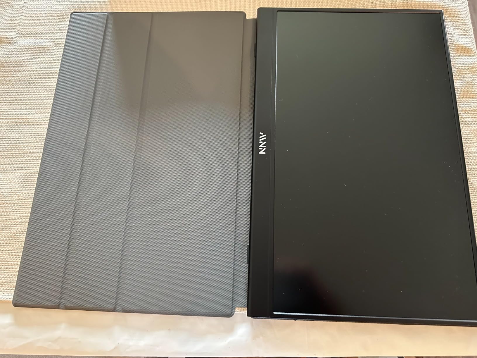 MNN 4K Portable Monitor 15.6