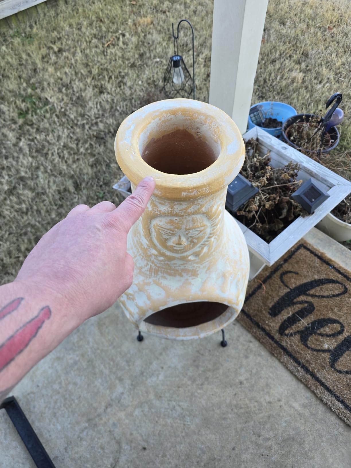 Wiosi Medium 𝗖𝗵𝗶𝗺𝗶𝗻𝗲𝗮 Outdoor Fireplace for Patio Clay Chimineas with Chimney Rain Lids and Solid Metal Stands - Yellow Terracotta Chimenea - Rustic Wooden Fire Pit Chimnea 16 x 16 x 32-inch - Customer Photo 2