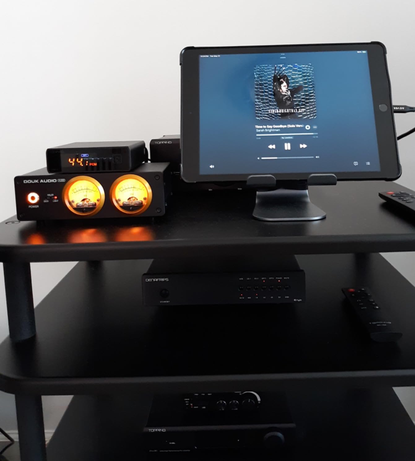 Topping E30II lite DAC Preamp - AK4493S Hi-Res XMOS XU208 DAC 32Bit/768kHz DSD512 DSD Direct Mode for USB/Coax/Opt Inputs RCA HiFi Stereo Digital Audio Decoder(Black) - Customer Photo 2