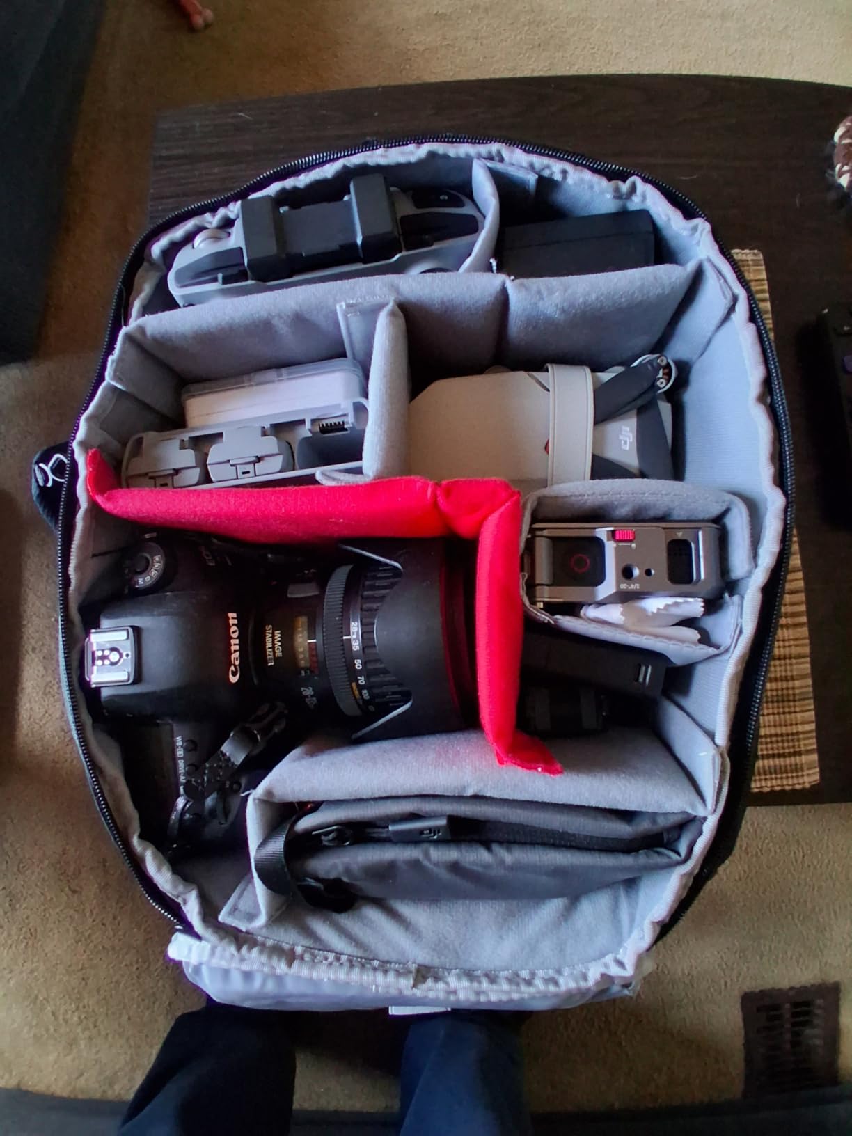 BAGSMART Camera Backpack, Expandable DSLR SLR Camera Bags for Photographers, Photography Travel Backpack with 15.6