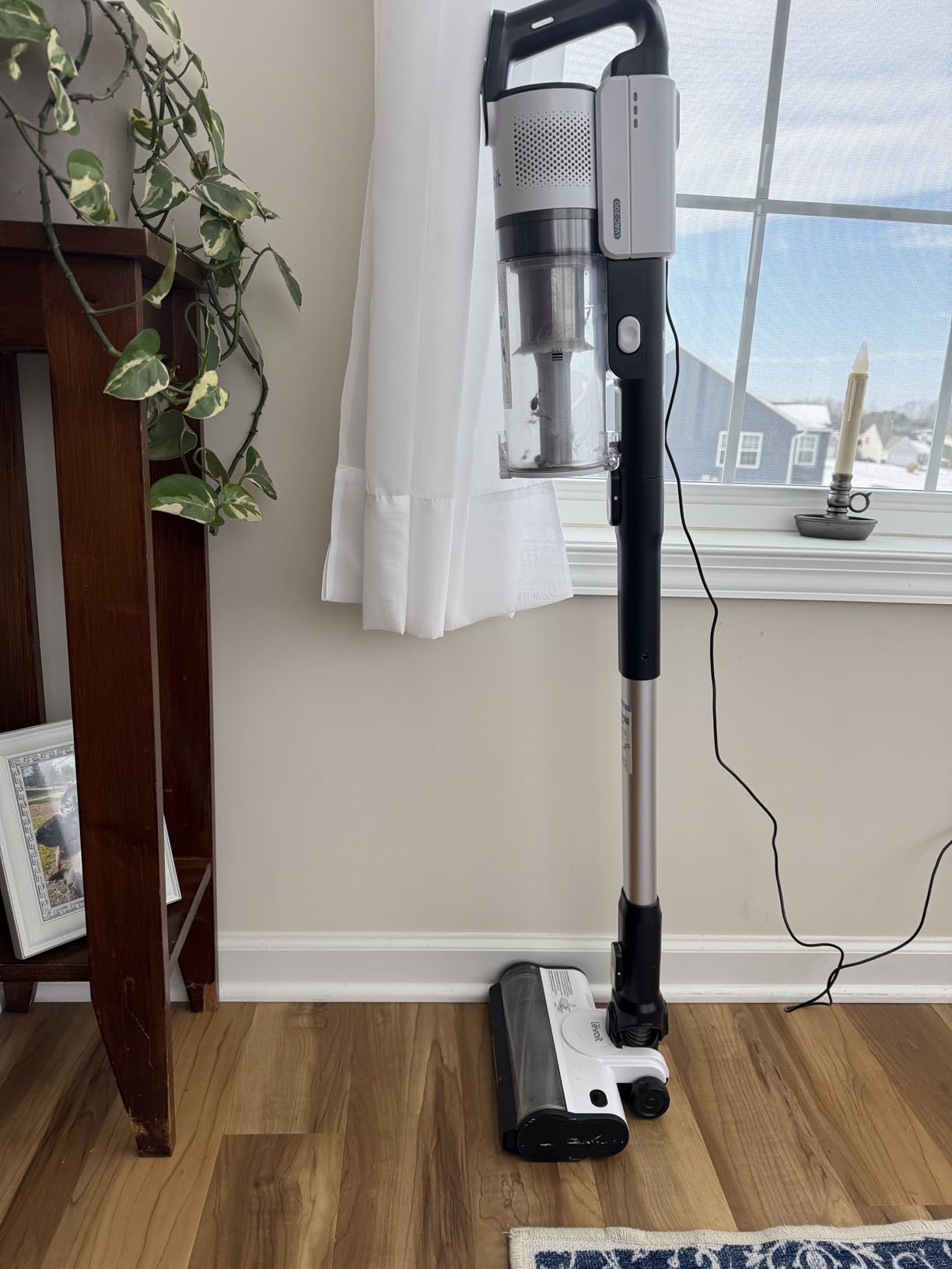 LEVOIT Cordless Vacuum Cleaner, Stick Vac with Tangle-Resistant Design, Up to 50 Minutes, Powerful Suction, Rechargeable, Lightweight, and Versatile for Carpet, Hard Floor, Pet Hair, LVAC-200 - Customer Photo 2