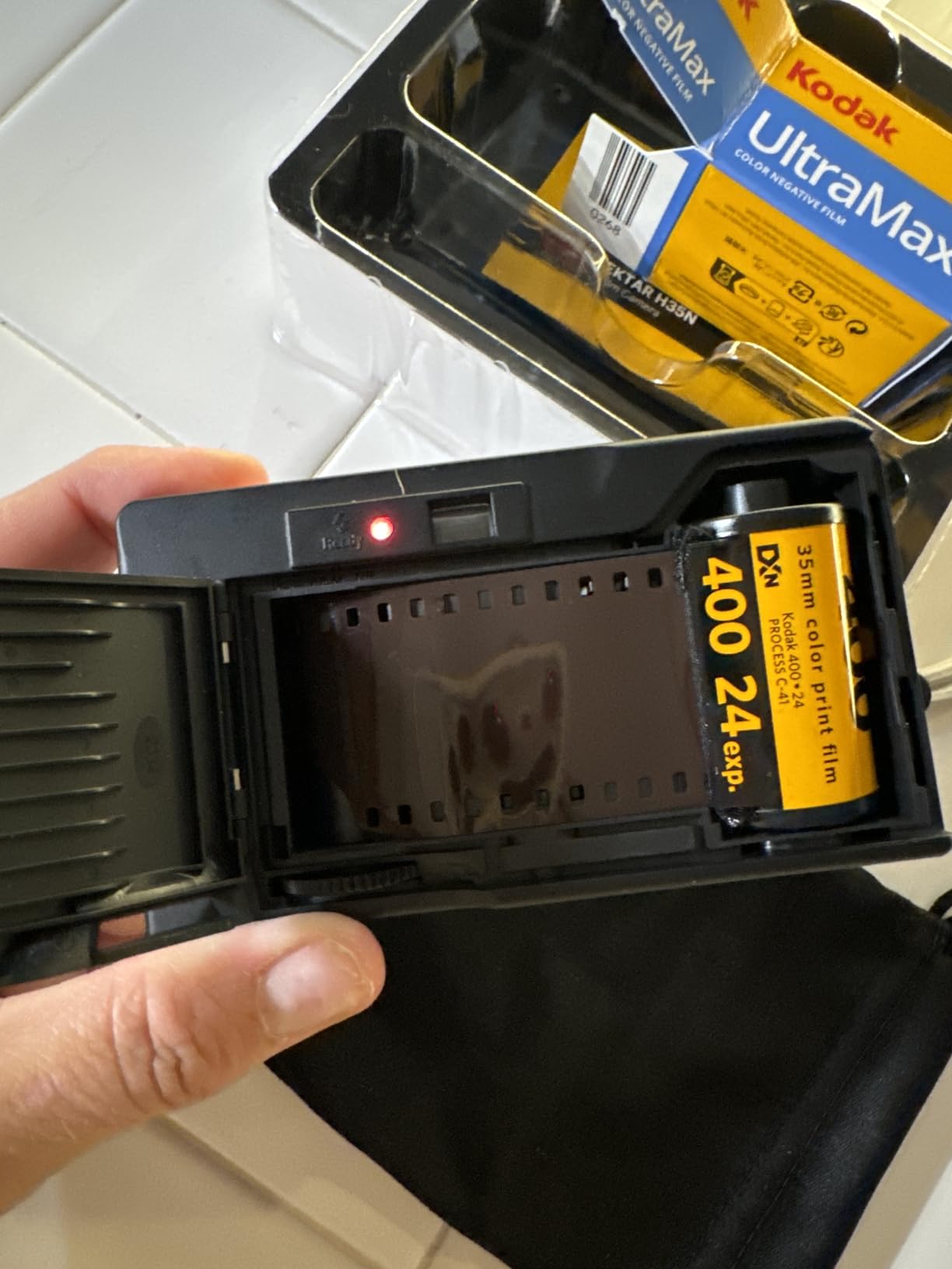 Kodak EKTAR H35N Half Frame Film Camera, 35mm, Reusable, Focus-Free, Bulb Function, Built-in Star Filter, Coated Improved Lens (Film & AAA Battery are not Included) (Striped Black) - Customer Photo 2