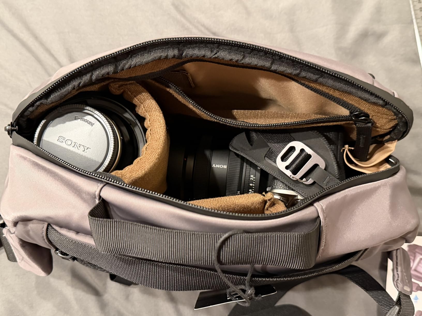 TAAOKA Camera Sling Bag,Waterproof Camera Case with Tripod Holder,Lightweight DSLR/SLR/Mirrorless Camera Bags Crossbody for photographers-Black Customer Review TAAOKA Camera Sling Bag,Waterproof Camera Case with Tripod Holder,Lightweight DSLR/SLR/Mirrorless Camera Bags Crossbody for photographers-Black - Customer Photo 5