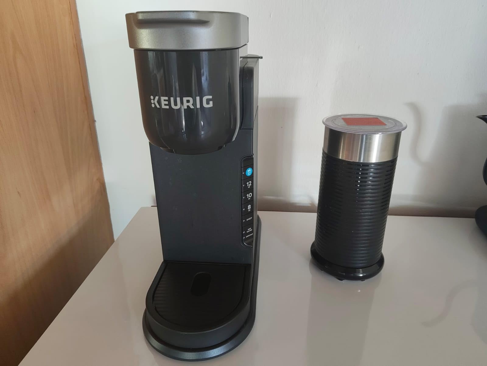 Keurig K-Café Barista Bar Single Serve Coffee Maker and Frother, with 3 Brew Sizes, Hot and Cold Coffee Capabilities, 2oz Coffee Shot Button, Black - Customer Photo 4