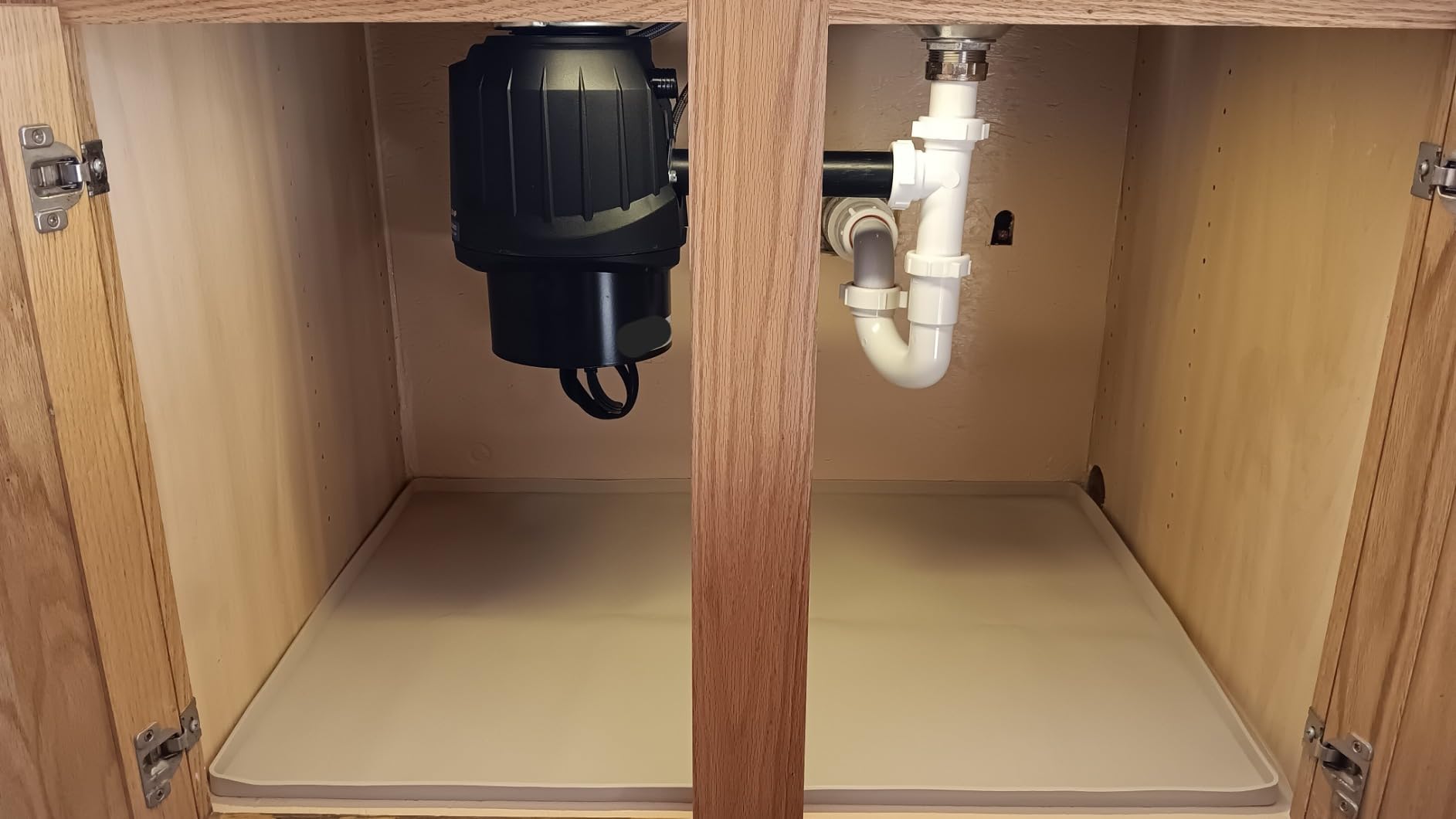 InSinkErator Power 1HP, 1 HP Garbage Disposal, Power Series EZ Connect Continuous Feed Food Waste Disposer, Black - Customer Photo 1