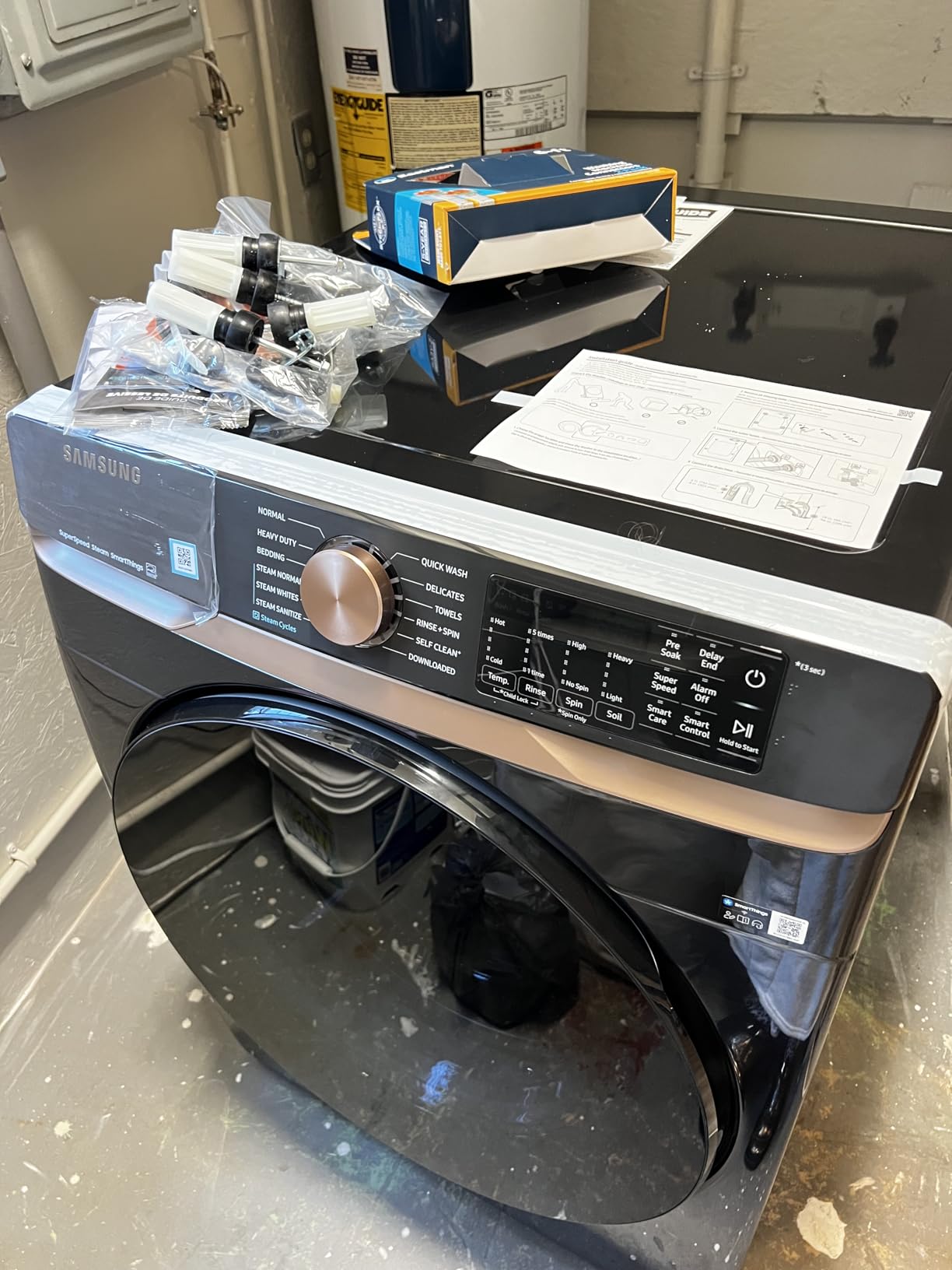 Samsung 27 in. 5.8 cu. ft. Black Stainless Steel Front Load Washer with Super Speed Wash and Steam - Customer Photo 2