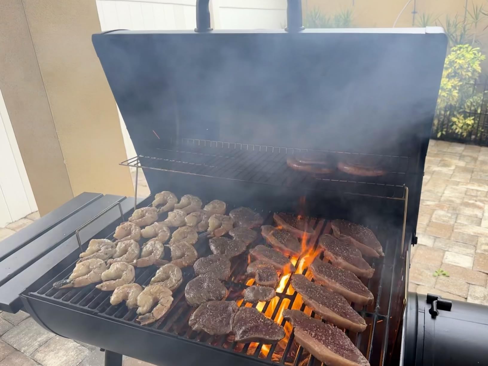 Char-Griller Smokin Pro Charcoal Grill and Offset Smoker with Side Fire Box, Dual Damper Control, Chrome Plated Steel Warming Rack, 1,130 Cooking Square Inches in Black, Model CG30044223 - Customer Photo 1