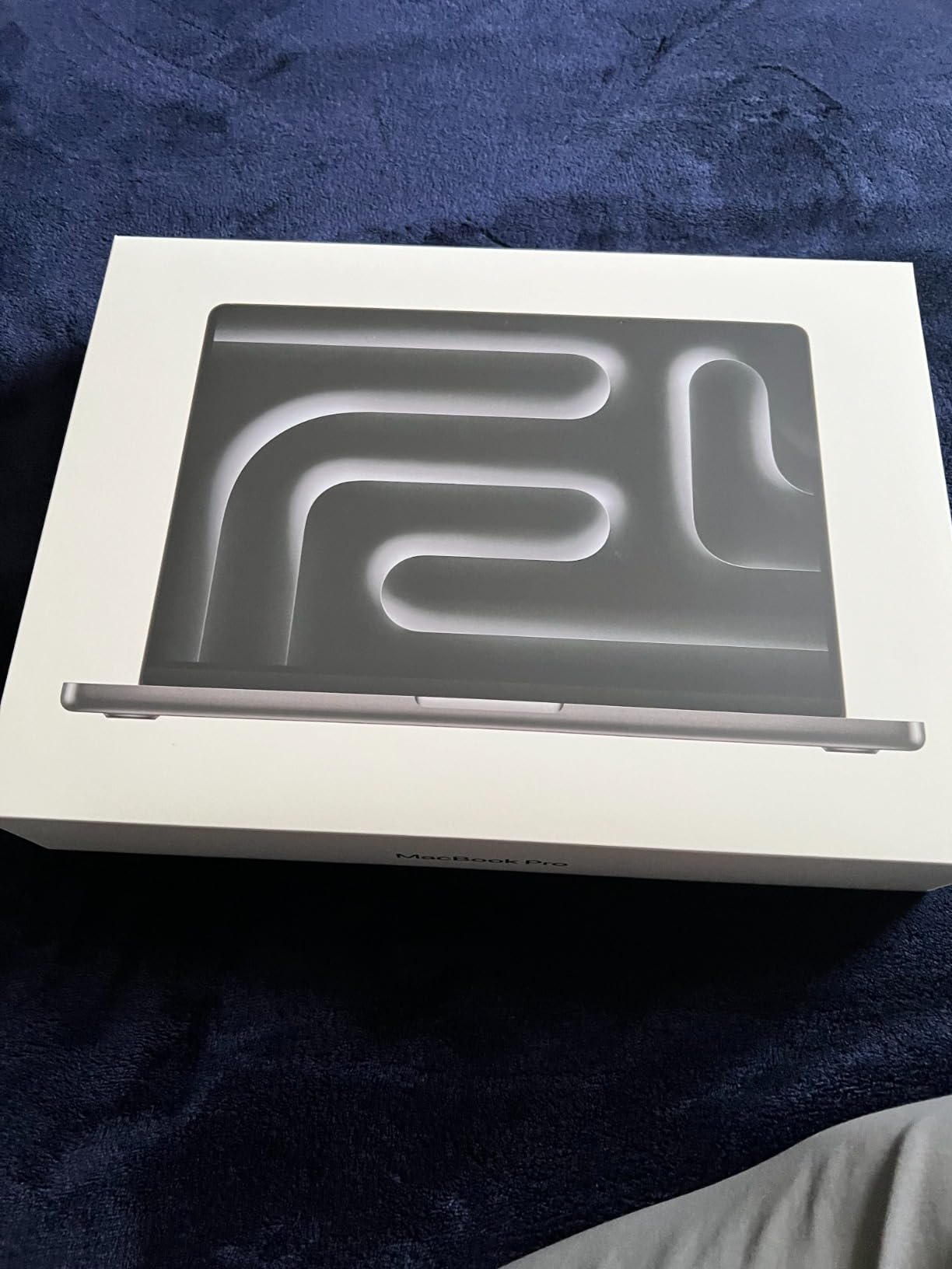 Apple 2023 MacBook Pro Laptop M3 Pro chip with 11‑core CPU, 14‑core GPU: Built for Apple Intelligence, 14.2-inch Liquid Retina XDR Display, 18GB Unified Memory, 512GB SSD Storage; Space Black Customer Review Apple 2023 MacBook Pro Laptop M3 Pro chip with 11‑core CPU, 14‑core GPU: Built for Apple Intelligence, 14.2-inch Liquid Retina XDR Display, 18GB Unified Memory, 512GB SSD Storage; Space Black - Customer Photo 1