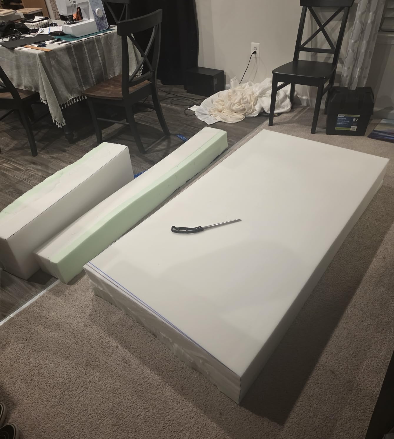 FDW 8 Inch Twin XL Mattress, Medium Firm, Gel Memory Foam Mattress, White, Bed in a Box, CertiPUR-US Certified, Pressure Relief, Cooling Ventilated Foam, Washable Removable Cover - Customer Photo 1