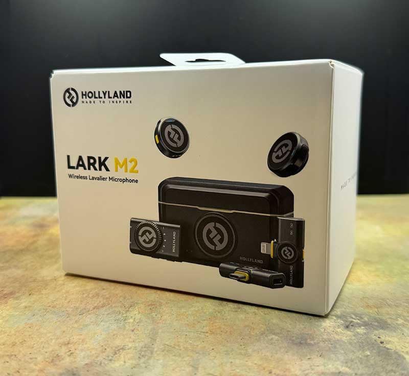 Hollyland Lark M2 Wireless Microphone for iPhone/Camera/Android/PC, 48kHz/24-bit High Fidelity Audio, 300m Range, Noise Cancelling, 40h Use, YouTube, Vlog, Streaming (2TX + 3RX + Charging Case) customer photo 1