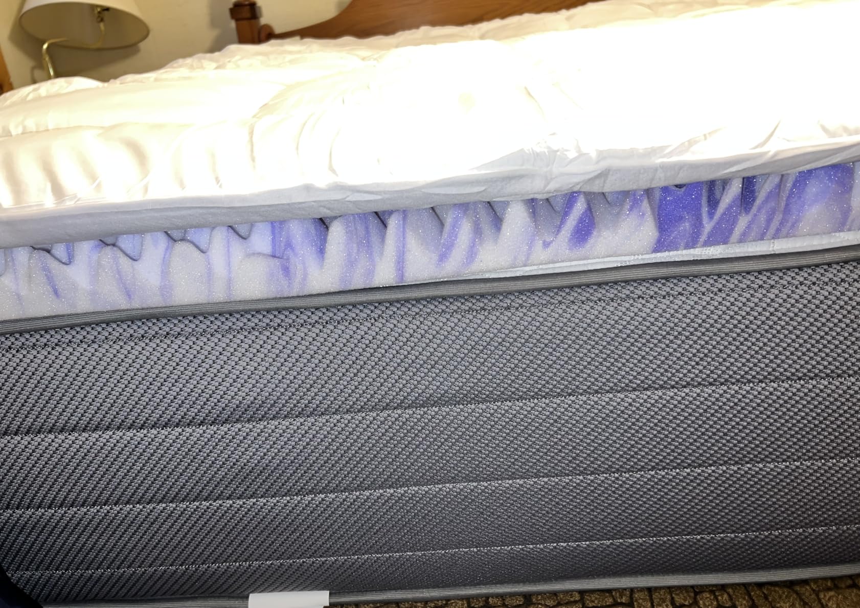 Dual Layer 4 Inch Memory Foam Mattress Topper Queen - 2 Inch Gel Memory Foam and 2 Inch Pillow Top Mattress Pad, 7-Zone Egg Crate Mattress Topper Customer Review Dual Layer 4 Inch Memory Foam Mattress Topper Queen - 2 Inch Gel Memory Foam and 2 Inch Pillow Top Mattress Pad, 7-Zone Egg Crate Mattress Topper - Customer Photo 2