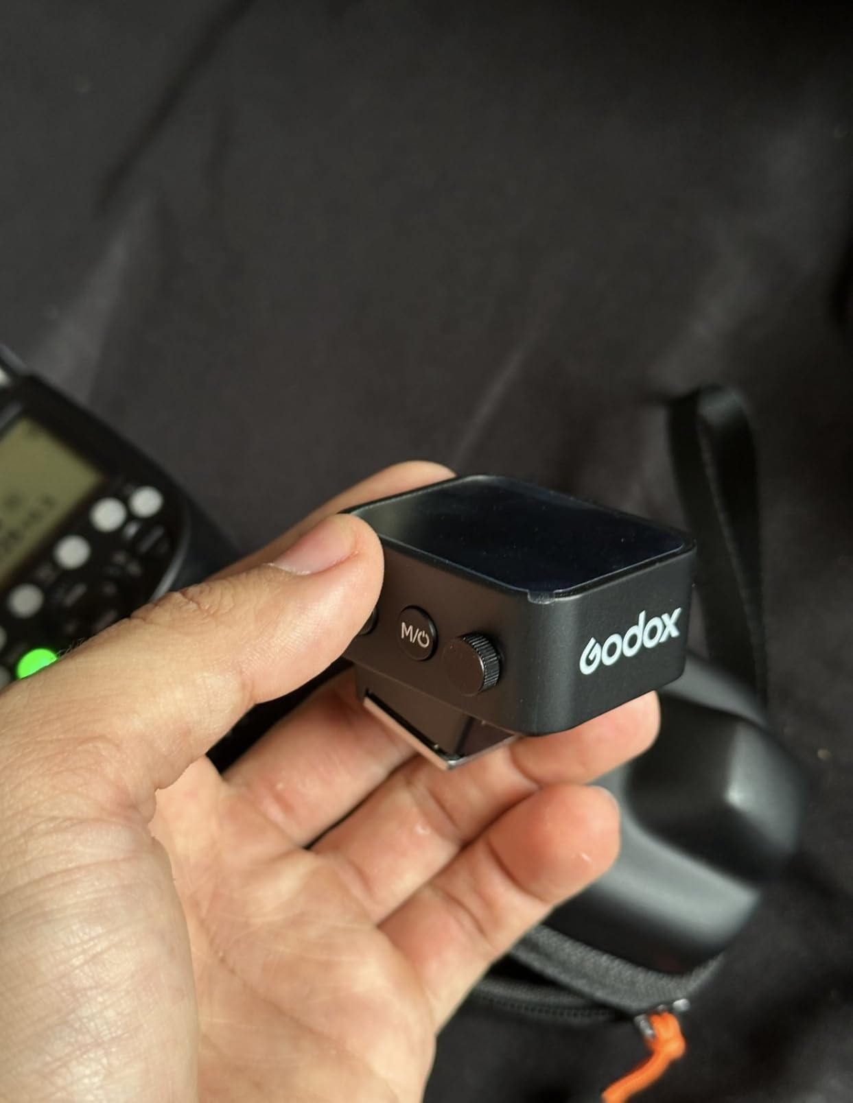 Godox X3C X3-C TTL Wireless Flash Trigger for Canon Camera, 2.4G Wireless Touchscreen Flash Transmitter, Support TTL Auto/Manual/Multi Flash, Built-in Lithium Battery, High-Definit OLED Screen - Customer Photo 4