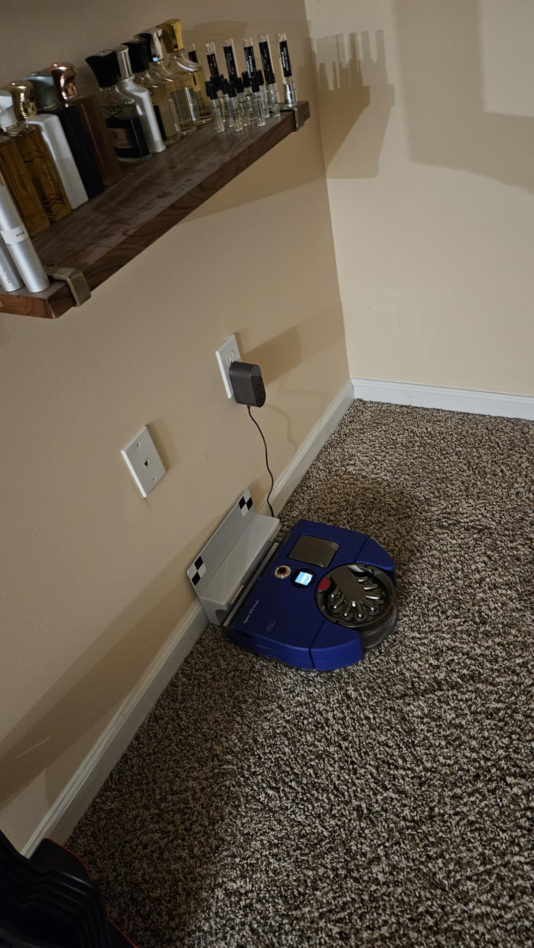 Dyson 360 Vis Nav Robot Vacuum Customer Review Dyson 360 Vis Nav Robot Vacuum - Customer Photo 2