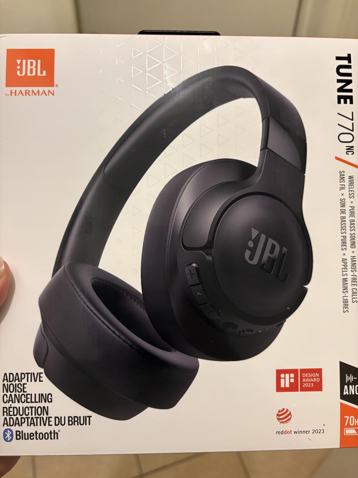 Tune 770NC - Adaptive Noise Cancelling with Smart Ambient Wireless Over-Ear Headphones, Bluetooth 5.3, Up to 70H Battery Life with Speed Charge, Lightweight, Comfortable & Foldable Design (Black) customer photo 1