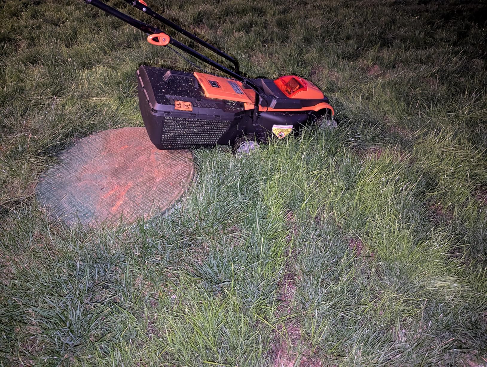 LawnMaster CLMF4819X 19-inch Brushless Cordless Lawn Mower with 2X24V MAX* 4.0Ah Battery and a Dual Charger 6 Cutting Position Customer Review LawnMaster CLMF4819X 19-inch Brushless Cordless Lawn Mower with 2X24V MAX* 4.0Ah Battery and a Dual Charger 6 Cutting Position - Customer Photo 1