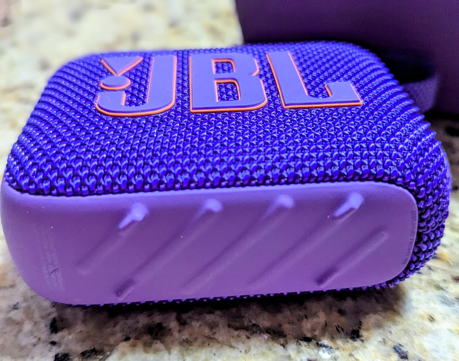 JBL Go 4 - Ultra-Portable, Waterproof and Dustproof Bluetooth Speaker, Big JBL Pro Sound with Punchy bass, 7-Hour Built-in Battery, Made in Part with Recycled Materials (Black) Customer Review JBL Go 4 - Ultra-Portable, Waterproof and Dustproof Bluetooth Speaker, Big JBL Pro Sound with Punchy bass, 7-Hour Built-in Battery, Made in Part with Recycled Materials (Black) - Customer Photo 4