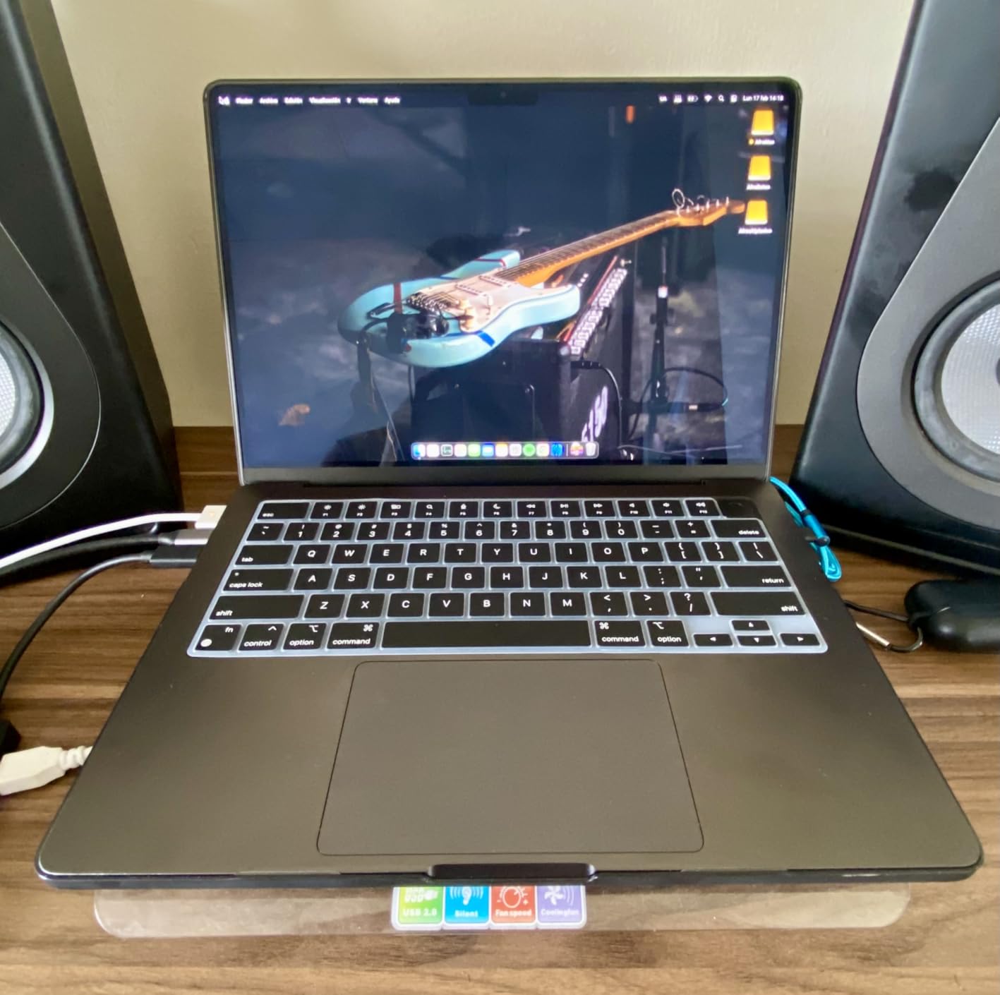 Apple 2023 14-inch MacBook Pro with Apple M3 Pro chip, 18GB RAM, 512GB SSD Storage, Space Black (Renewed) Customer Review Apple 2023 14-inch MacBook Pro with Apple M3 Pro chip, 18GB RAM, 512GB SSD Storage, Space Black (Renewed) - Customer Photo 3