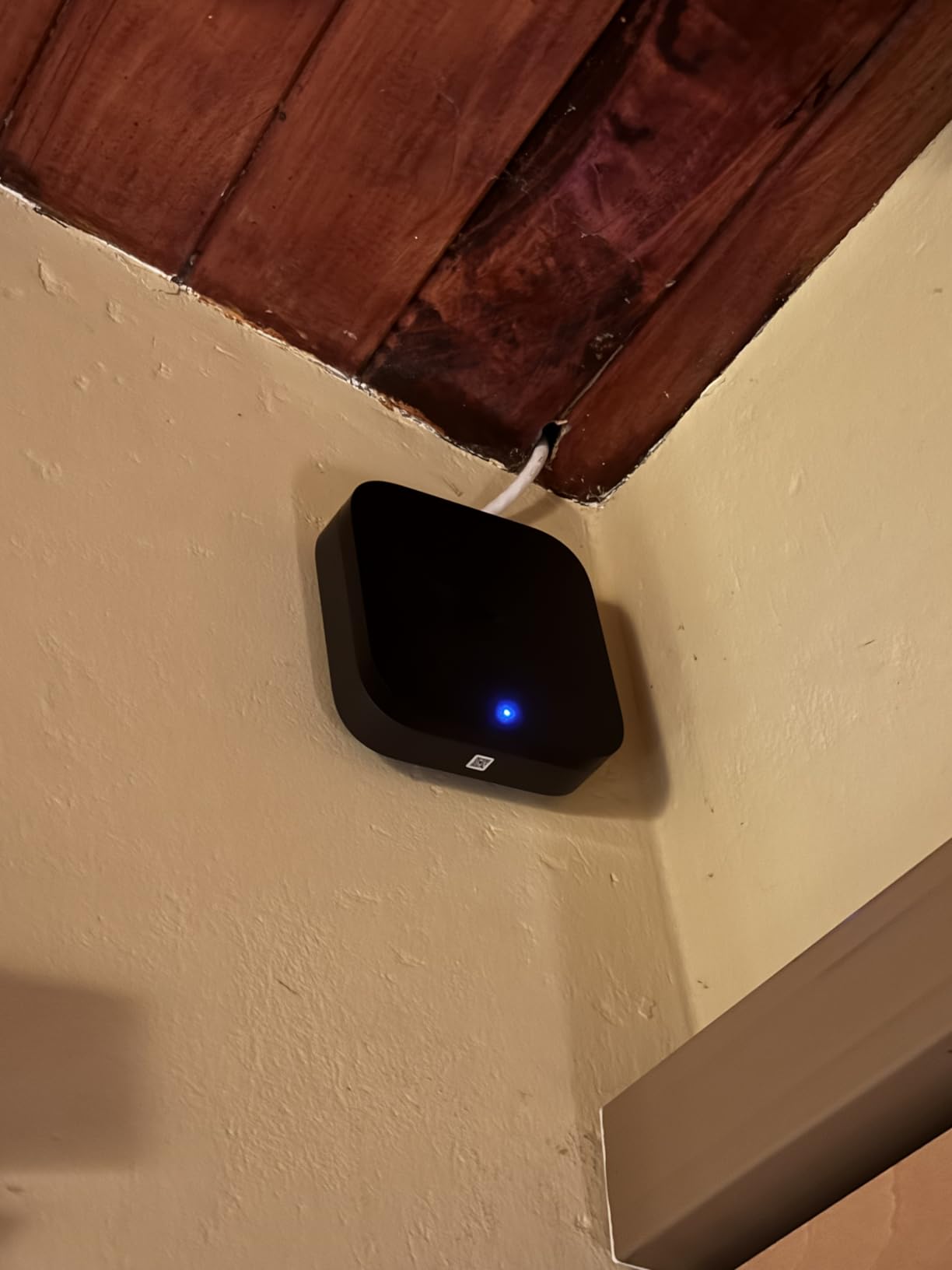 Aqara Smart Home Hub M3 for Advanced Automation, Matter Controller, Thread Border Router, Features Zigbee, Bluetooth, Wi-Fi, PoE, IR, Supports Alexa, Apple HomeKit, SmartThings, Home Assistant, IFTTT Customer Review Aqara Smart Home Hub M3 for Advanced Automation, Matter Controller, Thread Border Router, Features Zigbee, Bluetooth, Wi-Fi, PoE, IR, Supports Alexa, Apple HomeKit, SmartThings, Home Assistant, IFTTT - Customer Photo 2
