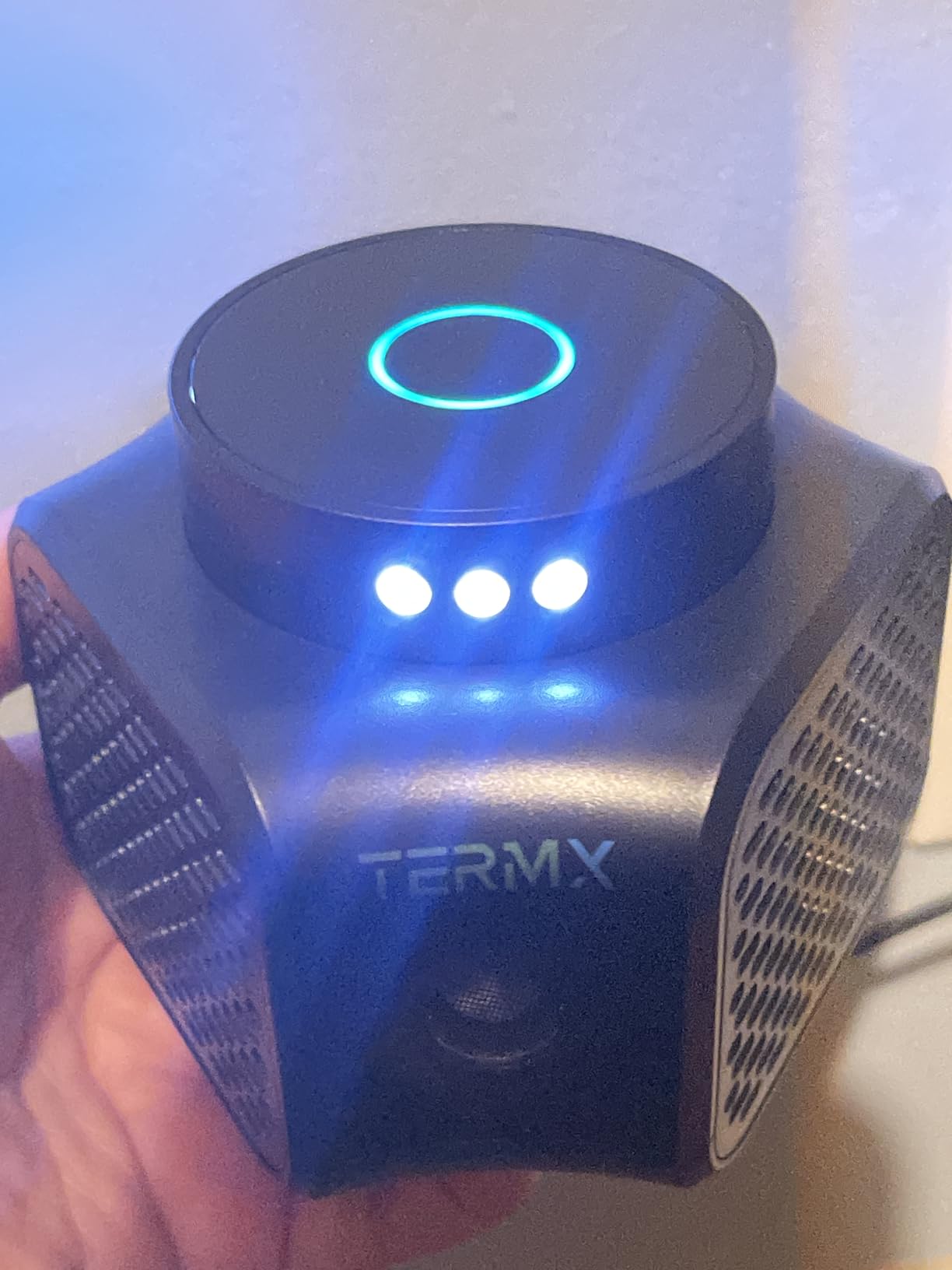 Termx Ultrasonic Pest Repeller Indoor 4 Modes No Touch Solution Pest Repellent Ultrasonic Plug in Electronic Mouse Repellent Devices Rat Deterrent Indoor for House Attic Office Garage Warehouse RVs - Customer Photo 2