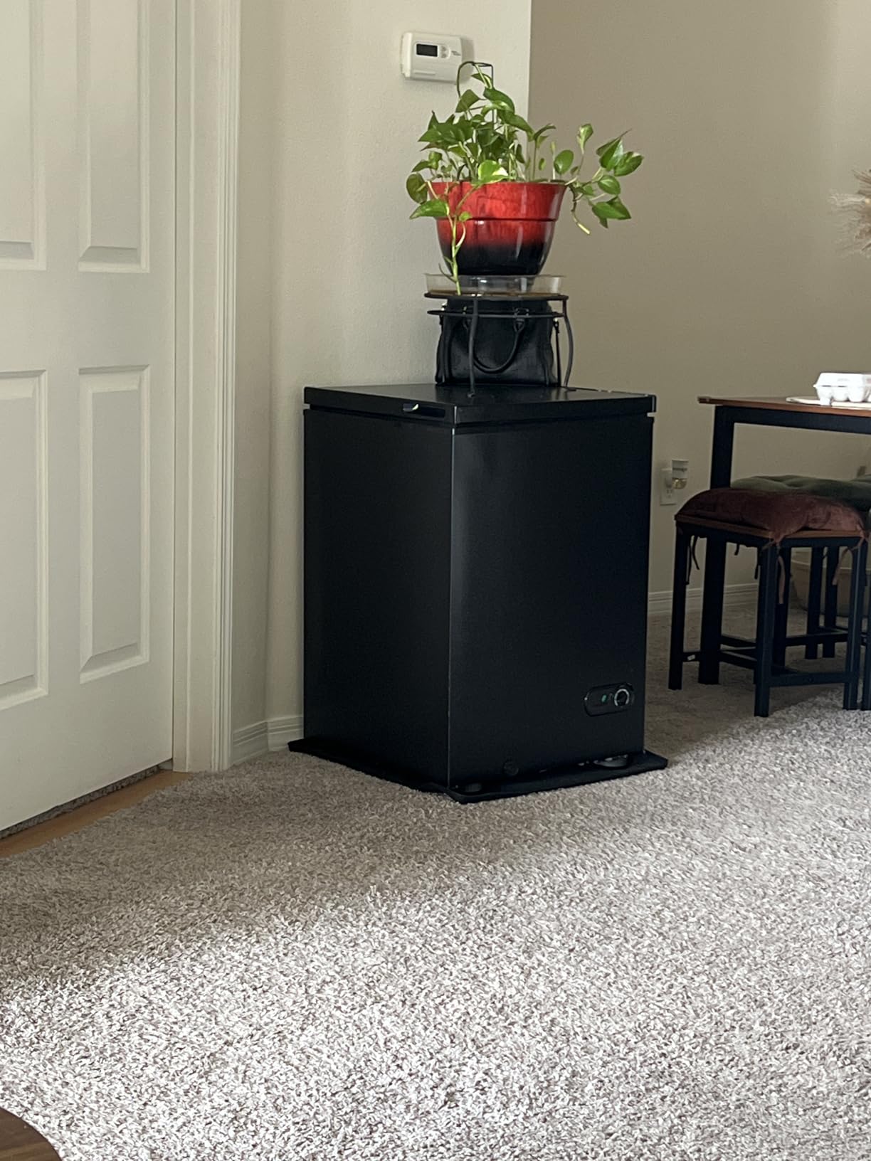 Kismile 3.5 Cubic Feet Chest Freezer with 2 Removable Baskets Free Standing Top Open Door Compact Deep Freezer with Adjustable Temperature for Home/Kitchen/Office/Bar (3.5 Cubic Feet, Black) Customer Review Kismile 3.5 Cubic Feet Chest Freezer with 2 Removable Baskets Free Standing Top Open Door Compact Deep Freezer with Adjustable Temperature for Home/Kitchen/Office/Bar (3.5 Cubic Feet, Black) - Customer Photo 2
