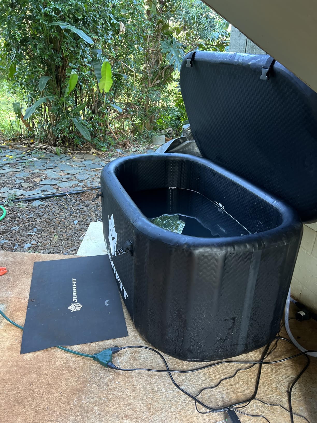 121-Gallon Luxury Pro-Grade Cold Plunge Tub with 1050W Water Chiller - Ice-Free At-Home Recovery, Built-In Filtration, Weatherproof & Durable customer photo 1