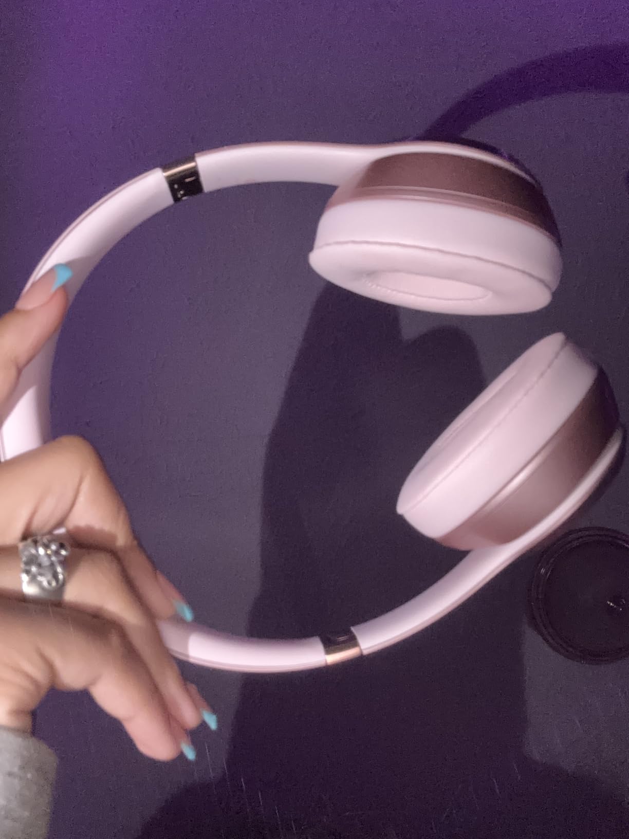Solo 4 - Wireless On-Ear Bluetooth Headphones, Up to 50-Hour Battery Life, Ultra-Lightweight Comfort, Powerful and Balanced Sound, Apple & Android Compatible - Cloud Pink customer photo 1