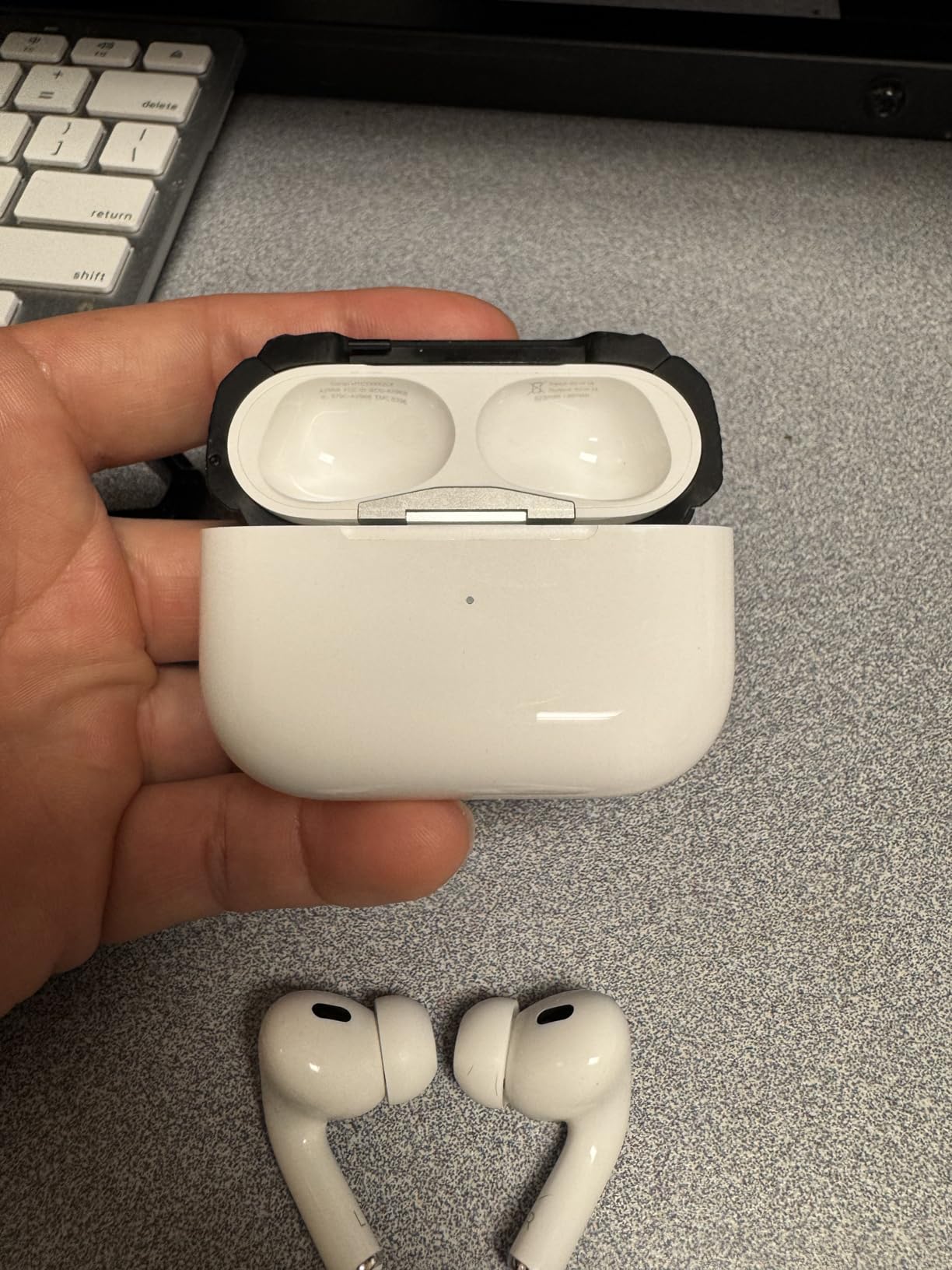 Apple AirPods Pro 2 Wireless Earbuds, Active Noise Cancellation, Hearing Aid Feature, Bluetooth Headphones, Transparency, Personalized Spatial Audio, High-Fidelity Sound, H2 Chip, USB-C Charging Customer Review Apple AirPods Pro 2 Wireless Earbuds, Active Noise Cancellation, Hearing Aid Feature, Bluetooth Headphones, Transparency, Personalized Spatial Audio, High-Fidelity Sound, H2 Chip, USB-C Charging - Customer Photo 3
