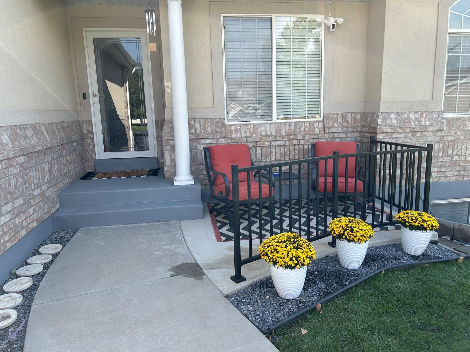 CR Fence & Rail Deck Railing Section Kit Black Guard Rail with 1 line Post, no top Rail Needed.Wrought Iron Outdoor Railing System for Balcony, Porch, Patio, Fencing & Exterior Safety, 4.5'x36 - Customer Photo 2