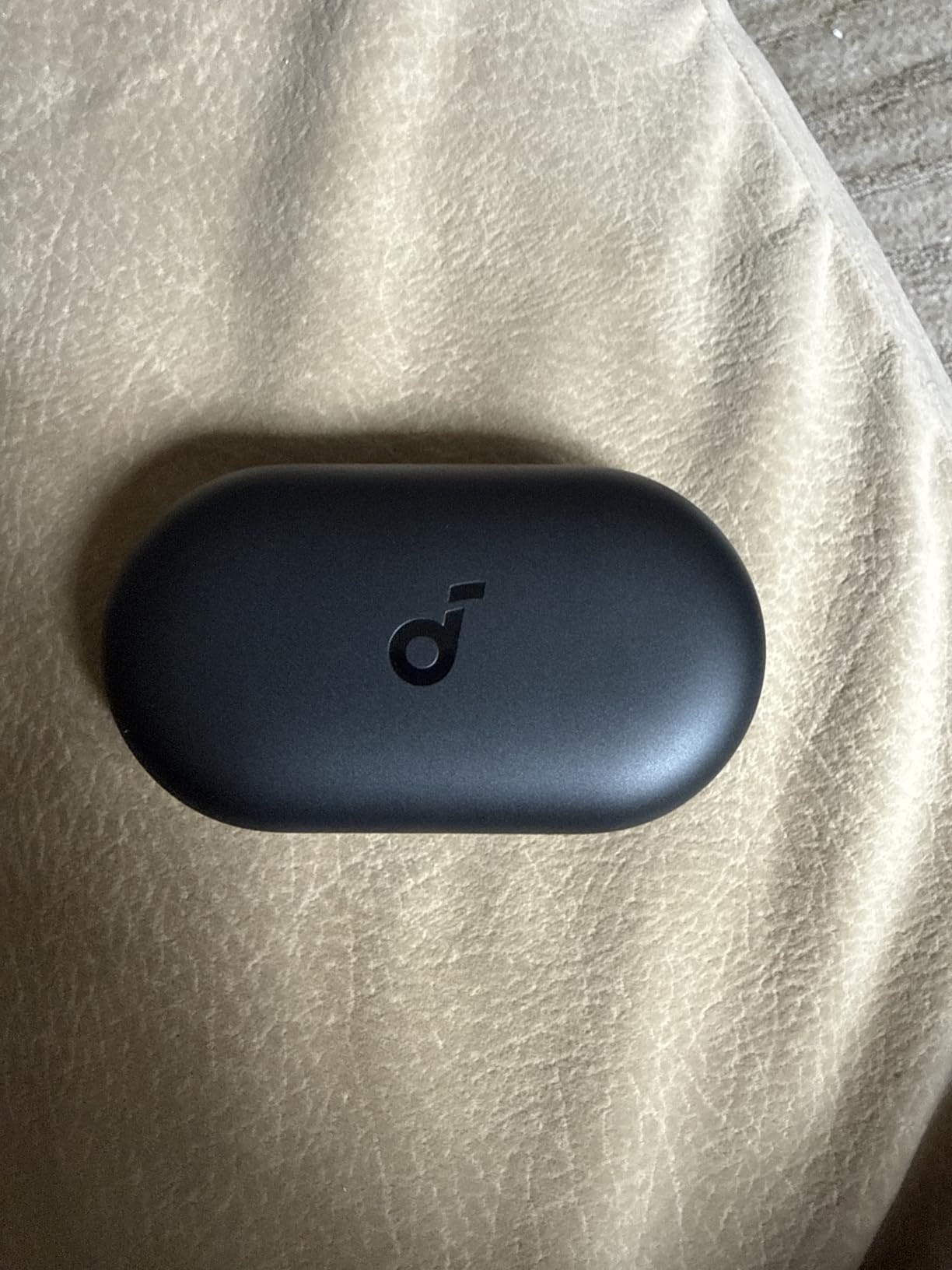 Soundcore V20i by Anker Open-Ear Headphones, Adjustable Ear Hooks, Ultra-Comfort, Snug Fit, Powerful Sound, Clear Calls, IP55, 36H Playtime, Bluetooth 5.4 Wireless Earbuds, Multipoint Connection - Customer Photo 4