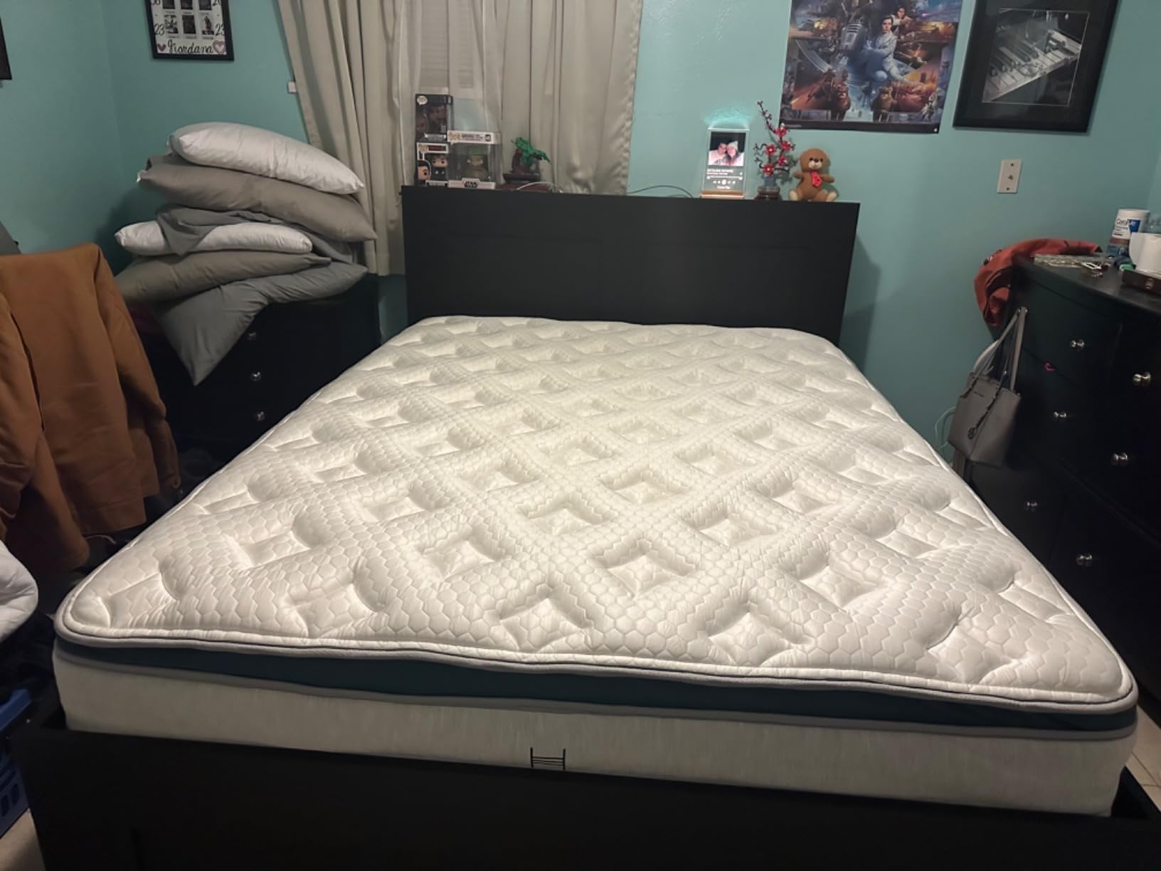 Helix Sunset Mattress with GlacioTex Pillow Top, Queen Customer Review Helix Sunset Mattress with GlacioTex Pillow Top, Queen - Customer Photo 1