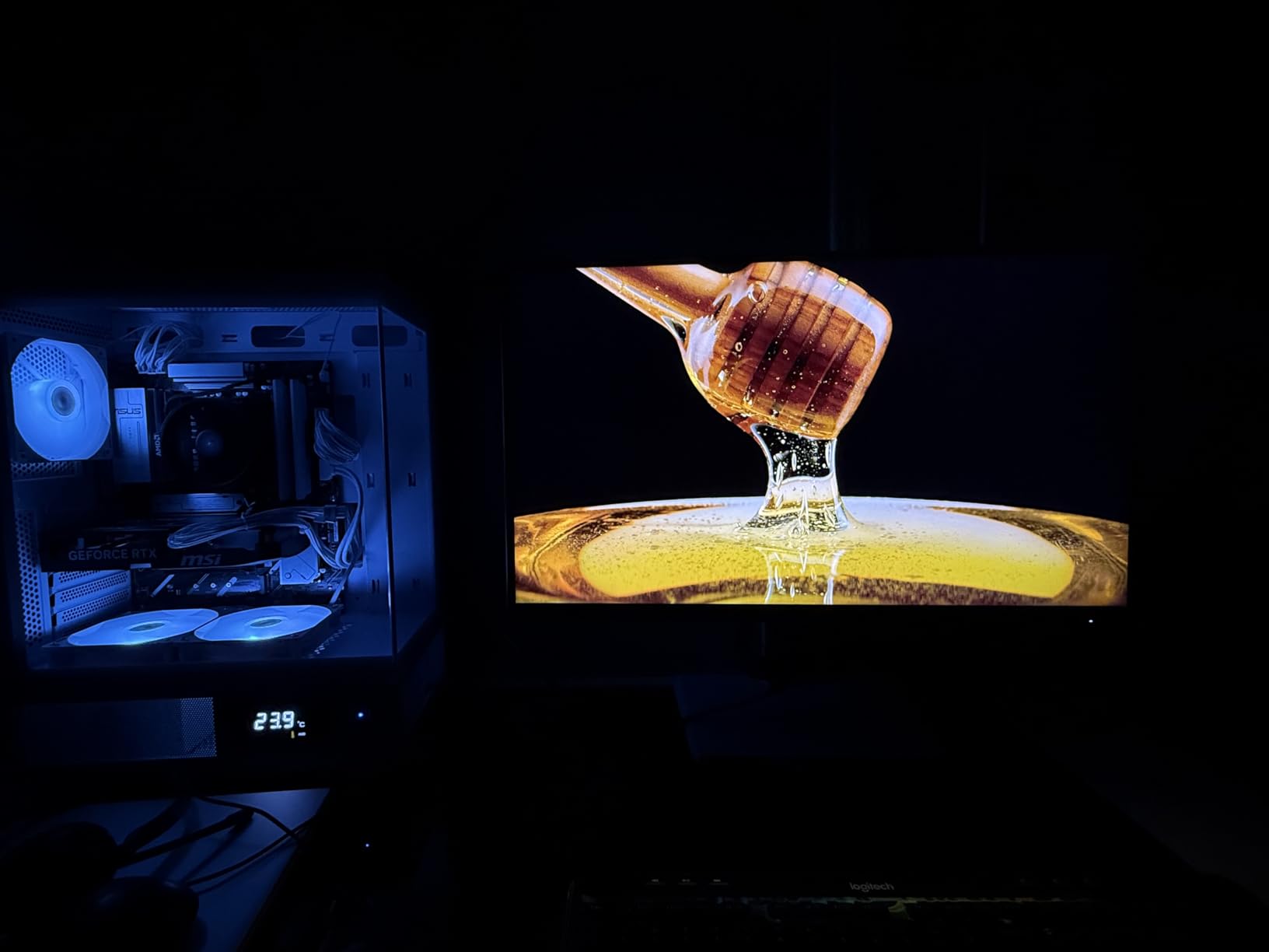 KTC 27 Inch QHD(2560 * 1440) 100Hz Computer Monitor - IPS Panel, Anti-Blue Light Screen, 100% High Color Gamut, 123% sRGB, Support FreeSync and GSync, PC Monitor for Casual Gaming and Working - Customer Photo 2