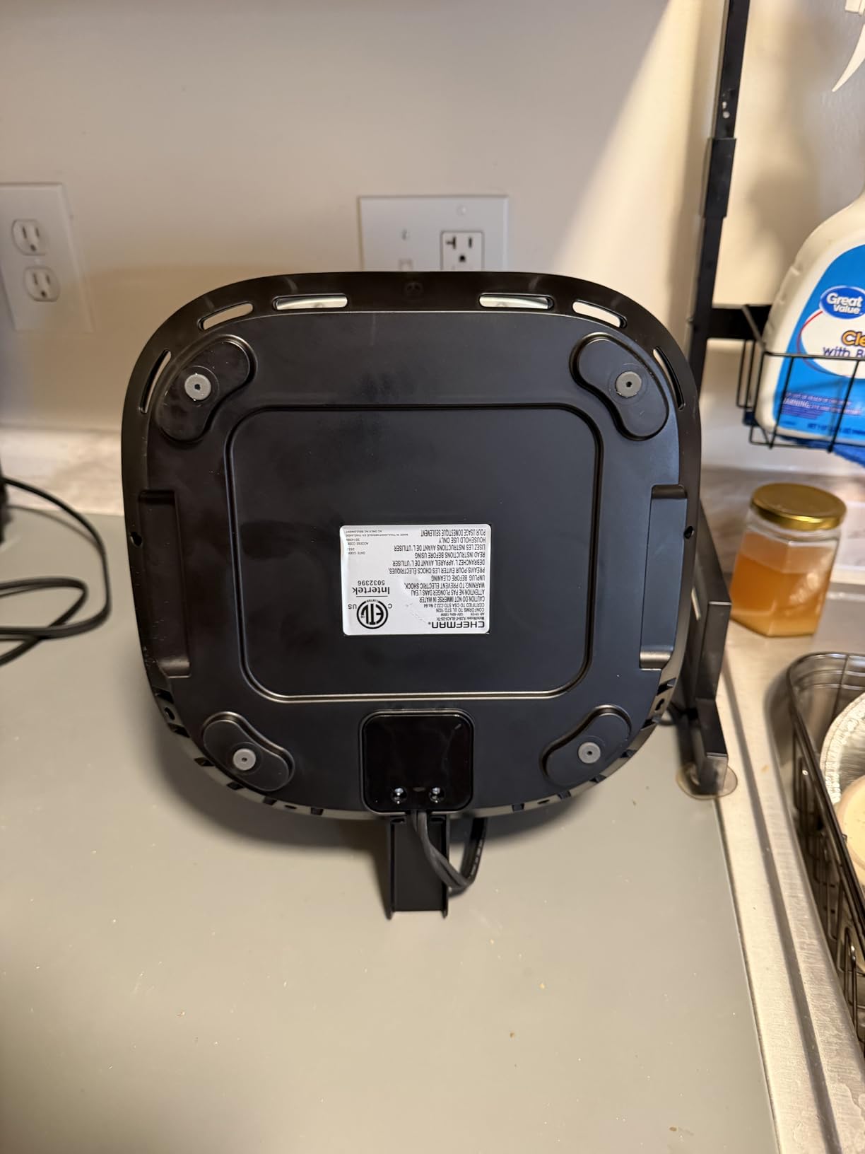 Chefman Air Fryer – 4 QT Compact Airfryer for Quick & Easy Meals, Features Hi-Fry Technology for Extra Crisp, Easy-View Window, Touch Controls with 4 Presets, Nonstick & Dishwasher Safe Basket - Black - Customer Photo 1